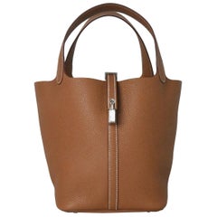 Hermes Picotin 22 Schloss Tasche Palladium Hardware Gold