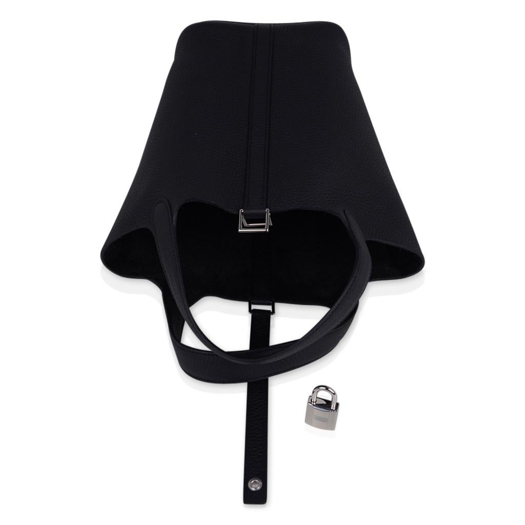 Noir Hermès - Sac Picotin Lock 18 noir Clemence Fourre-tout avec accessoires en palladium en vente