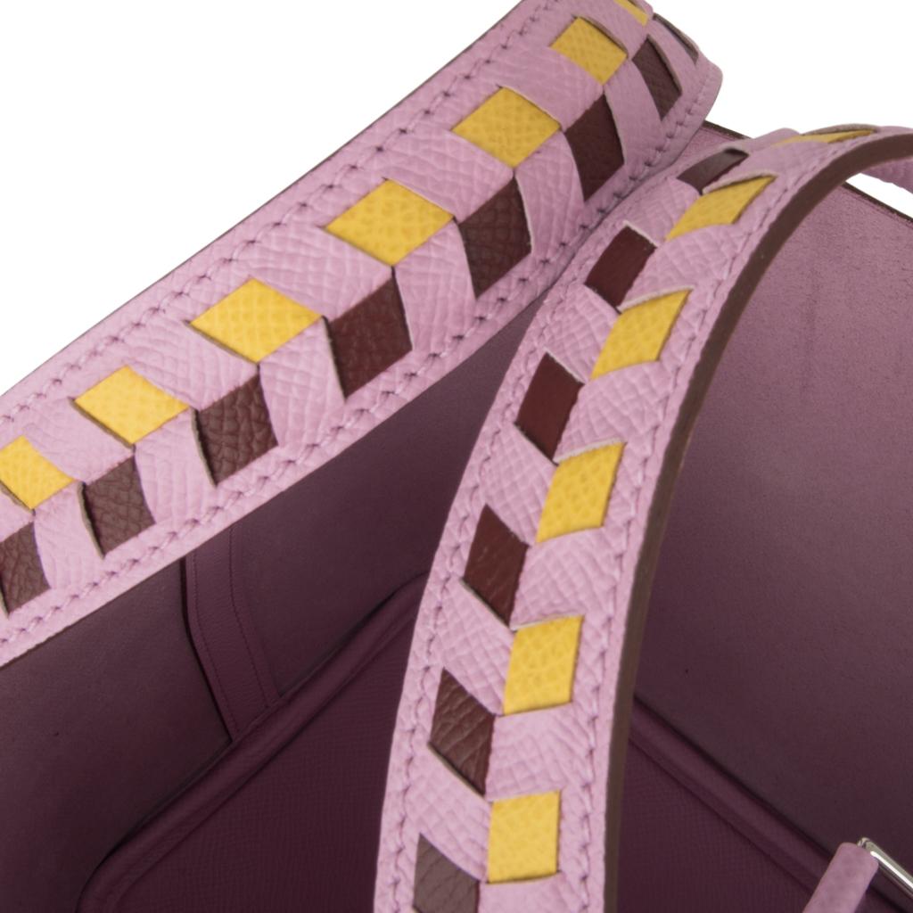 Guaranteed authentic limited edition Hermes Picotin Lock 18cm Tressage bag features Mauve Sylvestre with Mauve Sylvestre, Rouge H, and Jaune Naple handle.
This exquisite new colour is the perfect neutral for Spring/Summer.
Featured in epsom