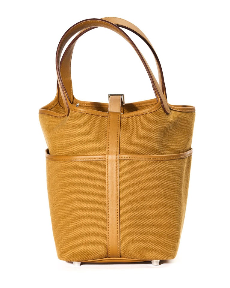 Hermès Picotin Lock 18 Cargo Toile Goeland Swift Sesame For