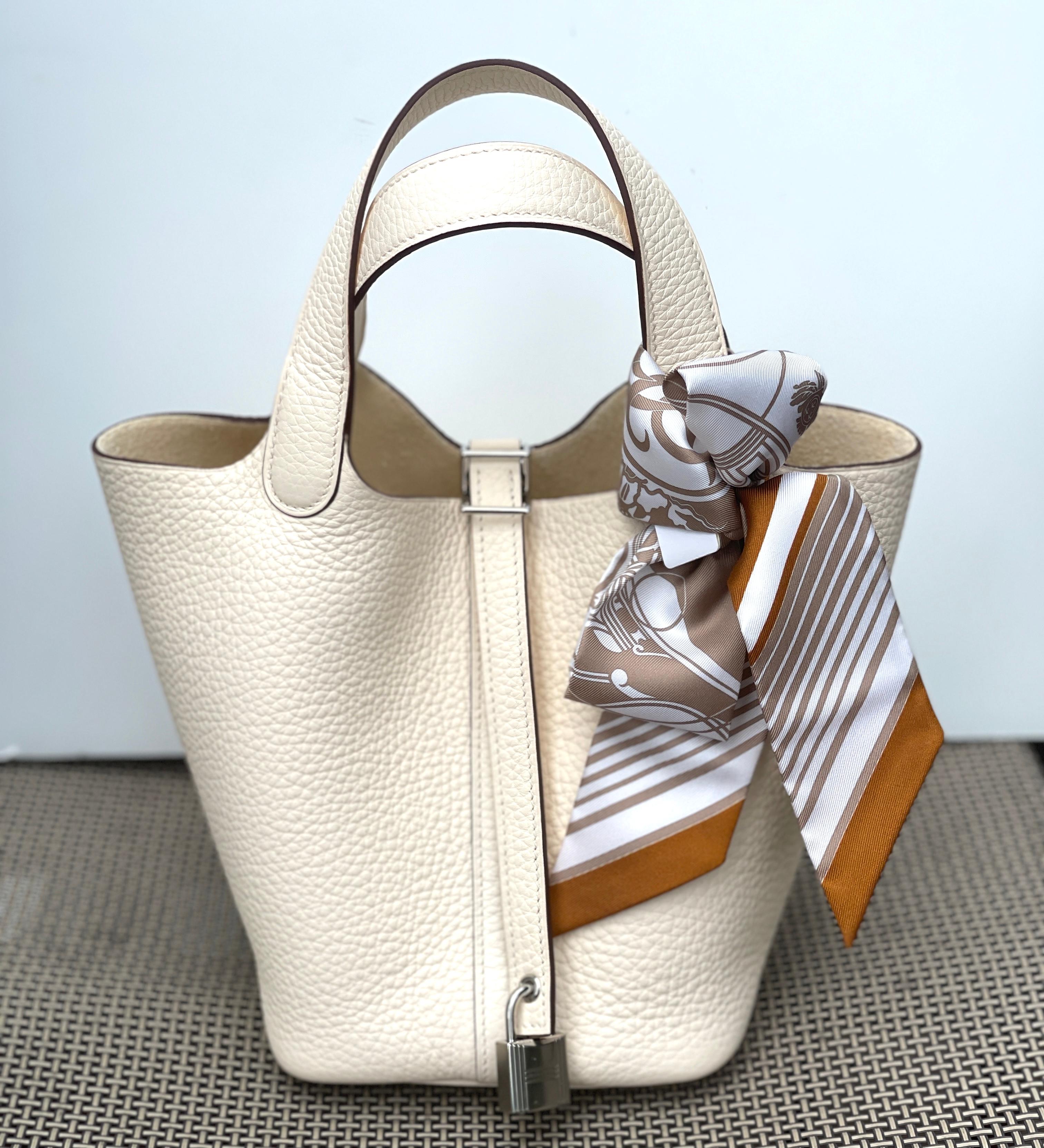 Hermes Picotin Lock
18cm Size
This is the small one, the most wanted size 18cm
Nata Clemence with Palladium Hardware
Timeless
Its lining-less, clean-cut leather and plain, flexible handles make it the ultimate bag
Bag in taurillon Clemence leather