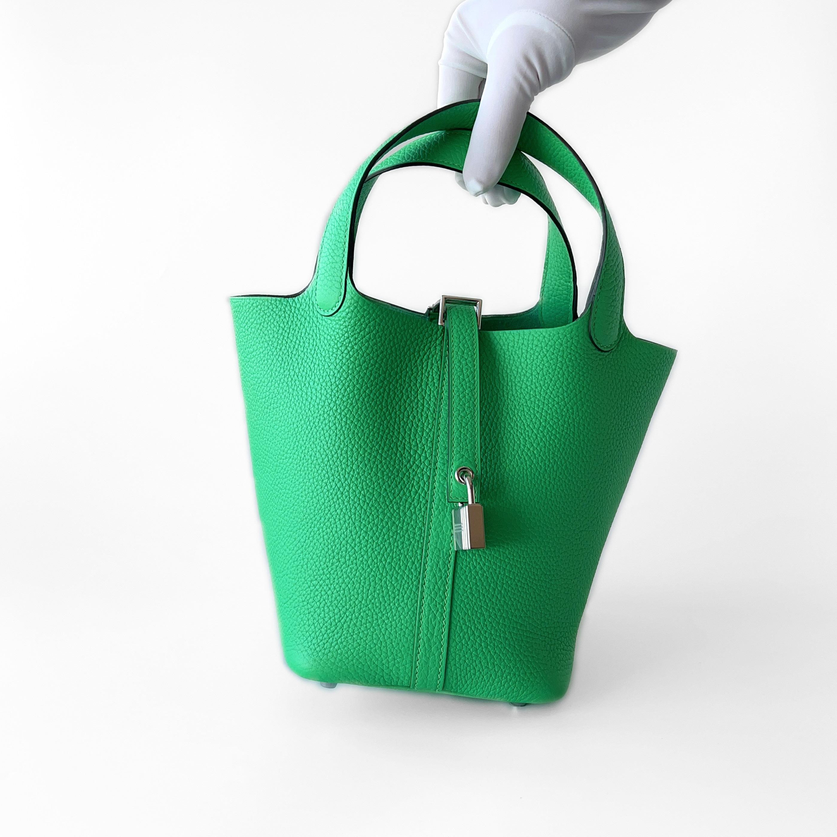 Hermes Picotin Lock Bag 18 In Vert Comics, Green Clemence Leather  In New Condition In London, GB