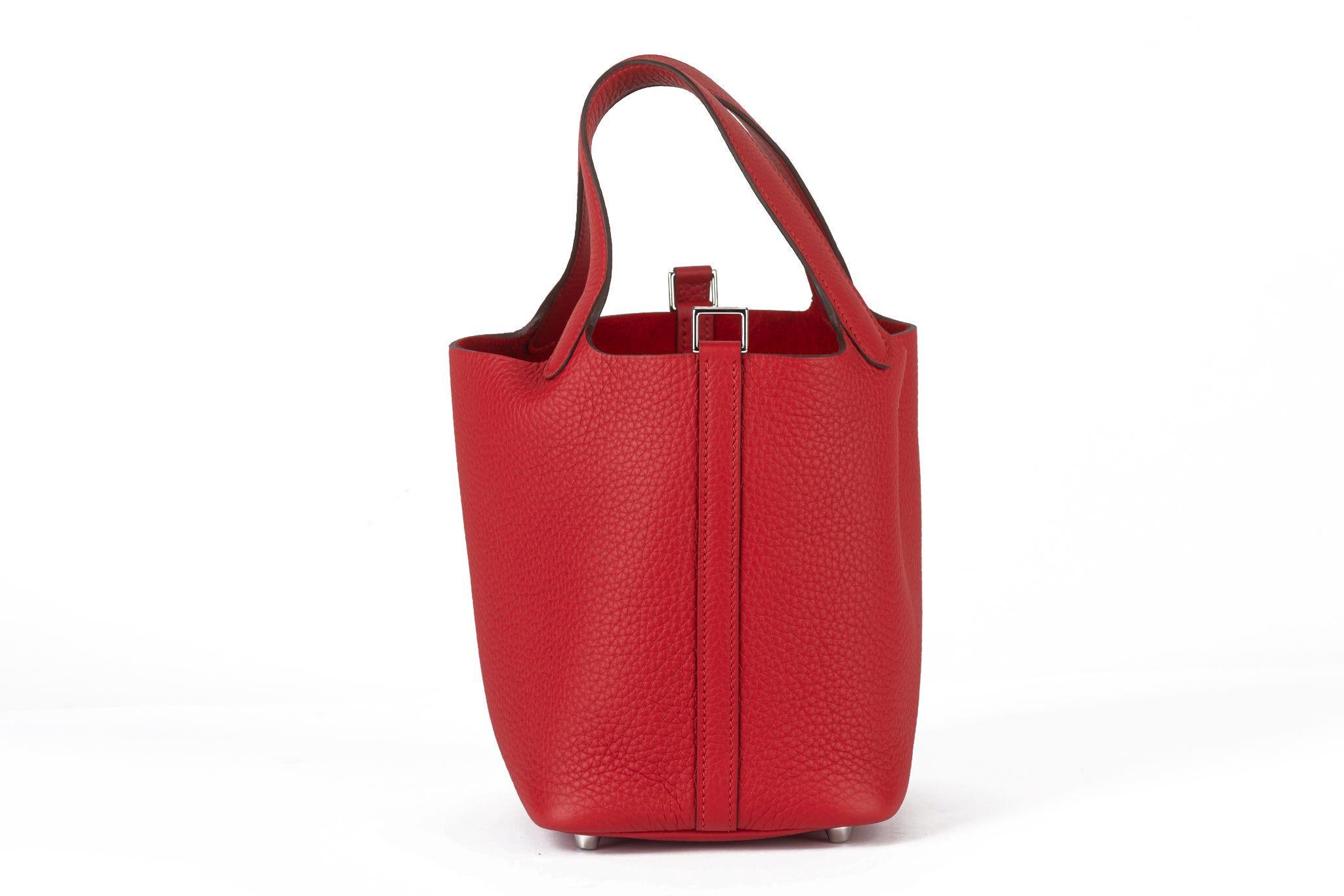 Rosso Hermès Picotin Lock Tote Rouge Radieux Nuovo in Scatola in vendita