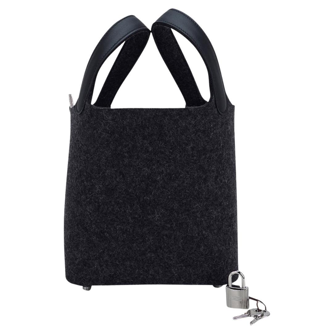 Hermès - Sac fourre-tout Picotin Lock Touch 18 en cuir gris anthracite/swift en vente