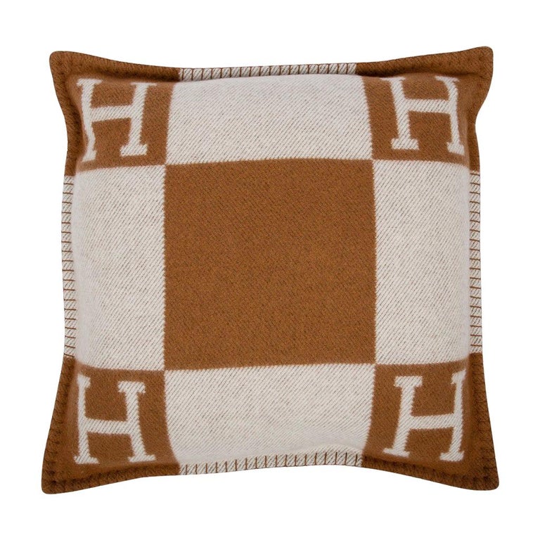 Hermes Pillow Avalon PM Signature H Camel / Ecru Throw Cushion at
