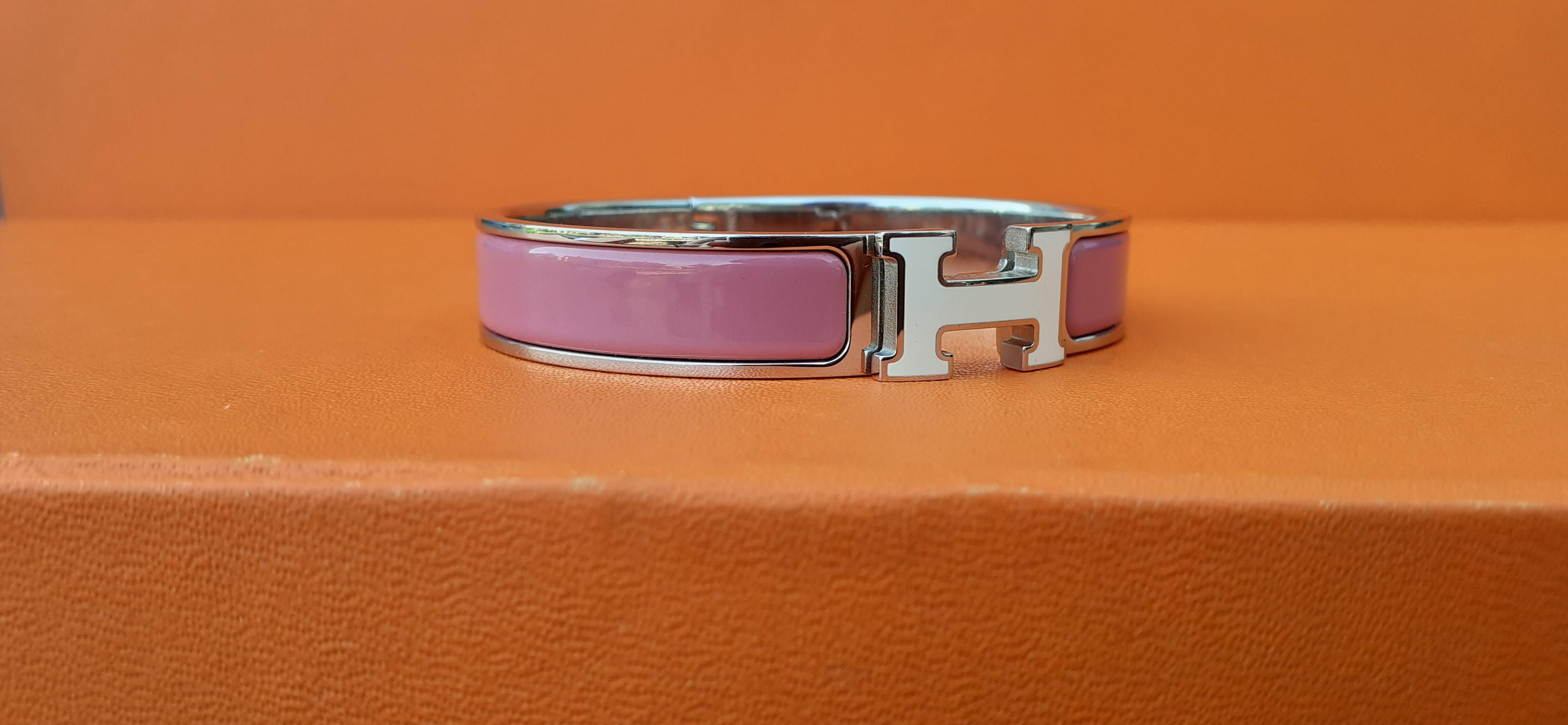 Hermès Pink Enamel Clic Clac Bracelet White Enamelled H Buckle Phw GM  For Sale 3