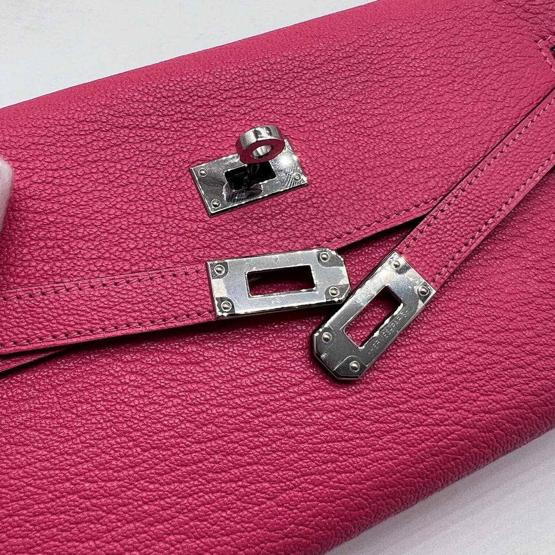 Women's or Men's Hermés Kelly Long Wallet Rose Lipstick Chèvre Leather Silver Hardware