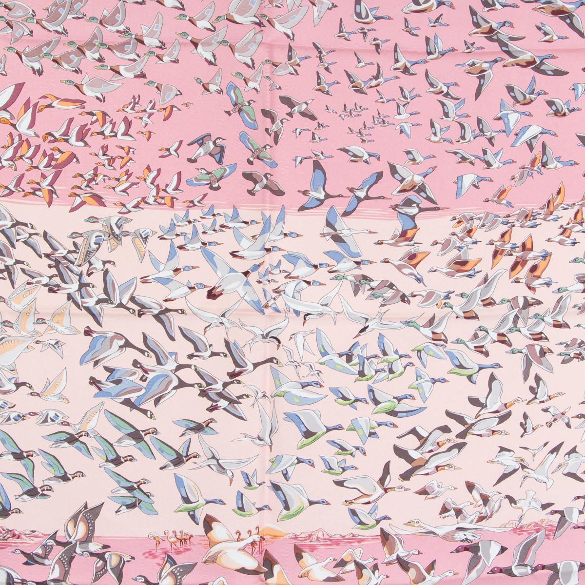 Hermès 'Libres Comme L'air 90' scarf in pink silk with details in baby pink, cream, light blue, light grey, grey, burgundy, f^green, salmon and purple. Has been worn and is in excellent condition.

Width 90cm (35.1in)
Height 90cm (35.1in)