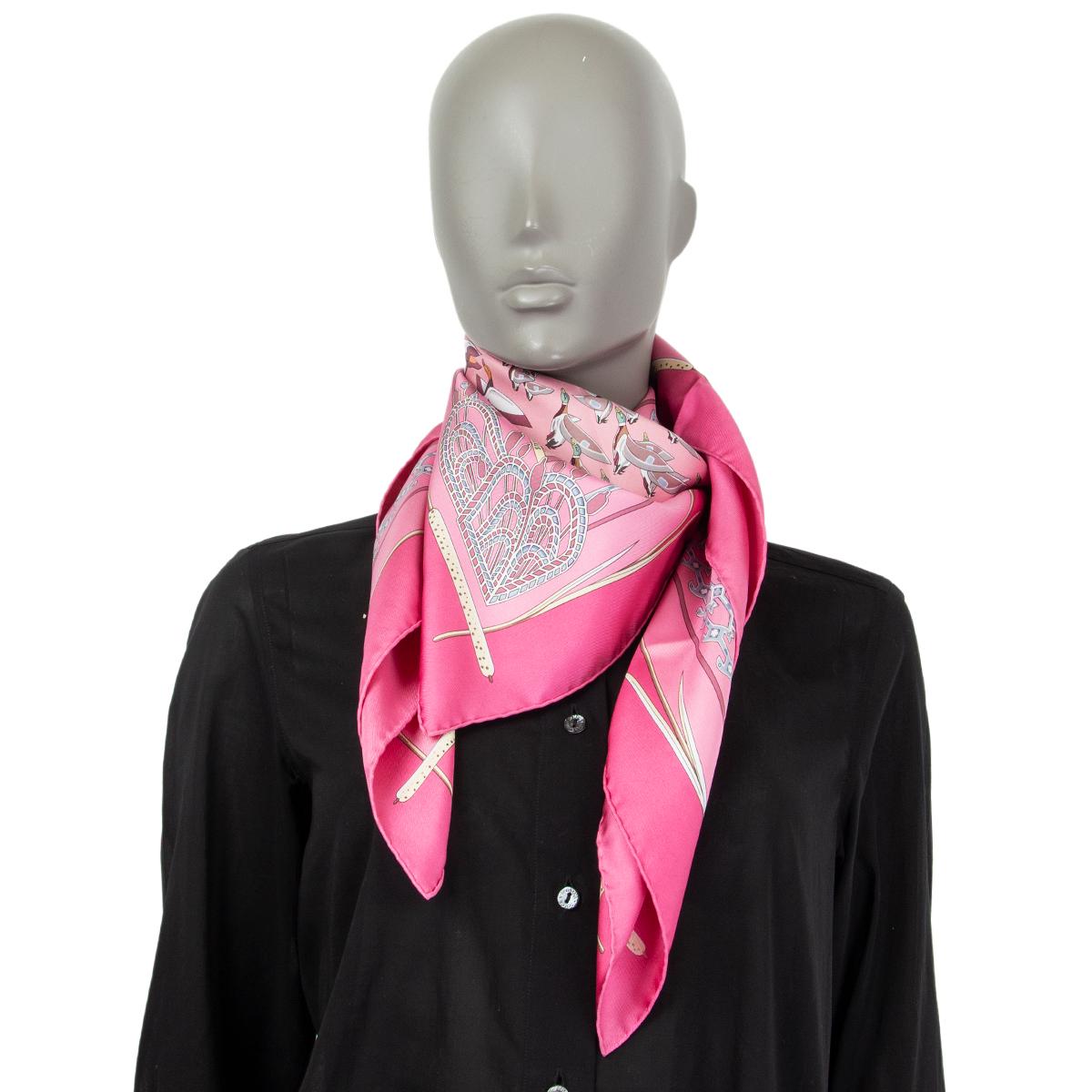 Hermes pink LIBRE COMME L'AIR 90 silk twill Scarf 2