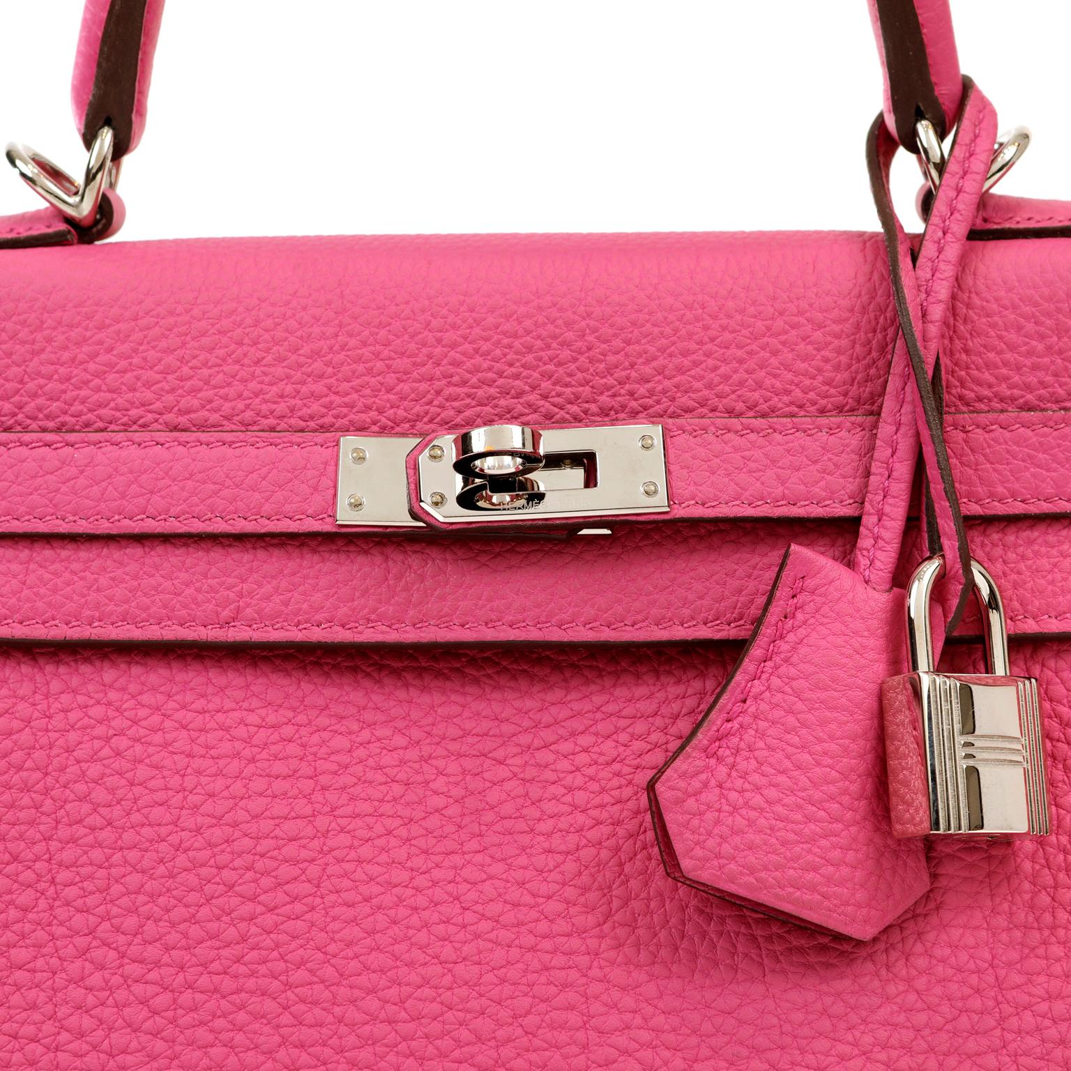 Hermès Pink Magnolia Togo 25 cm Kelly en vente 1