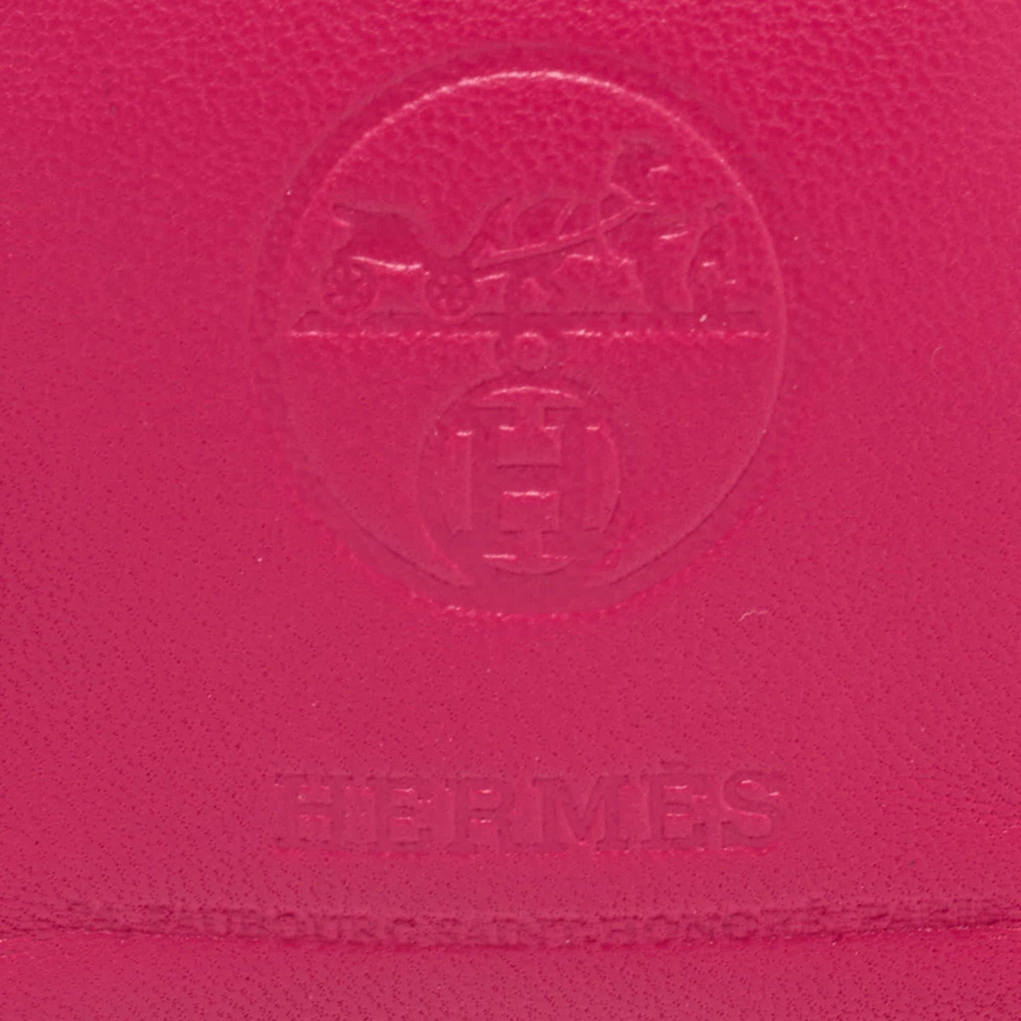 Hermes Pink Milo Lambskin & Swift Leather Bag Charm In Excellent Condition For Sale In Dubai, Al Qouz 2