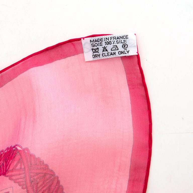 HERMES pink silk chiffon AMOURS 90 MOUSSELINE Scarf For Sale 1