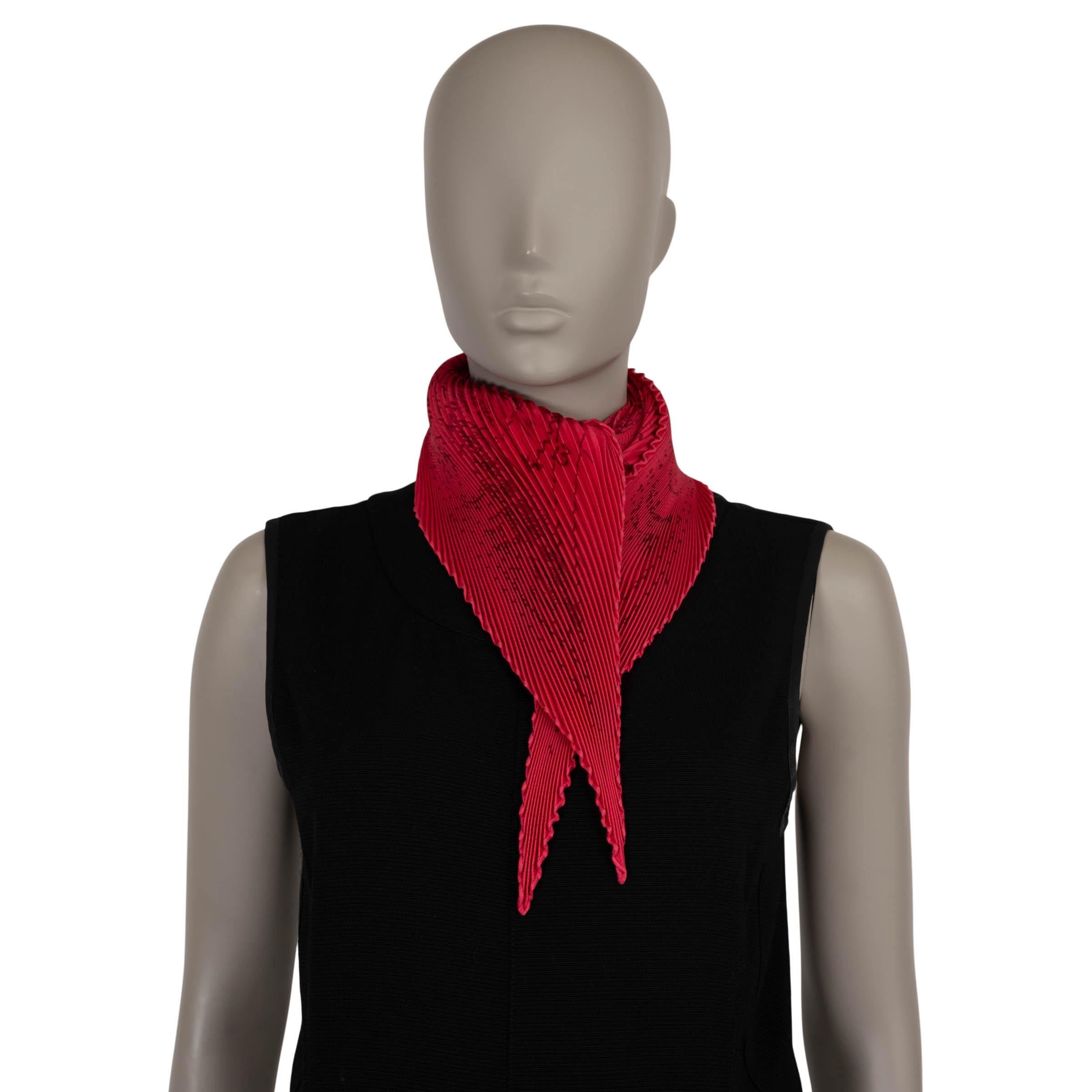 Bufanda HERMES de seda rosa NAISSANCE d'UNE IDEE 90 PLISSE en venta 1