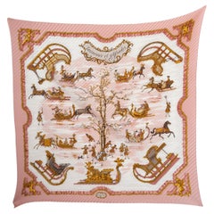 Sciarpa HERMES in seta rosa TRAINEAUX ET GLISSADES 90 PLISSE