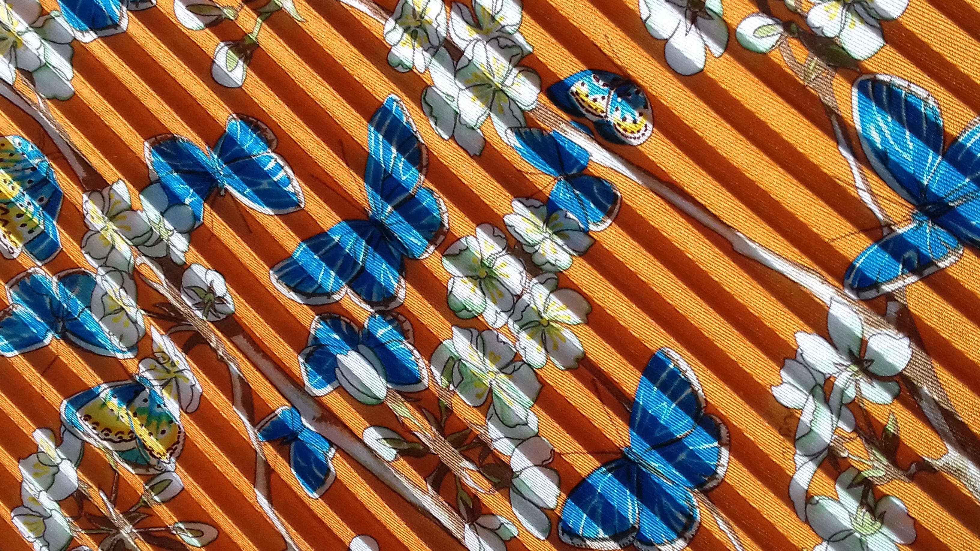 Hermès plissierter Seidenschal Vol Amoureux des Azures Toutsy Schmetterlinge 90 cm 2