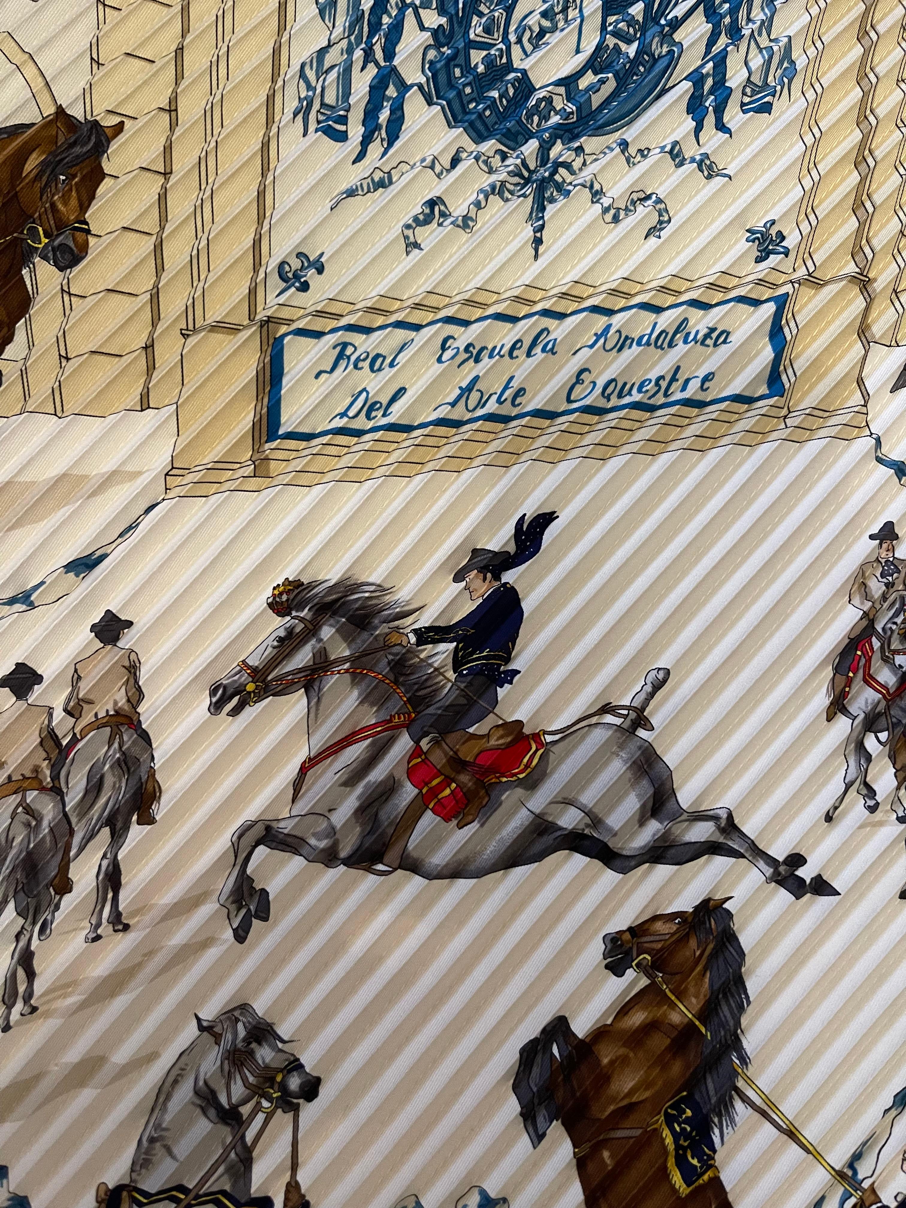Hermès Plisé Seidenschal 