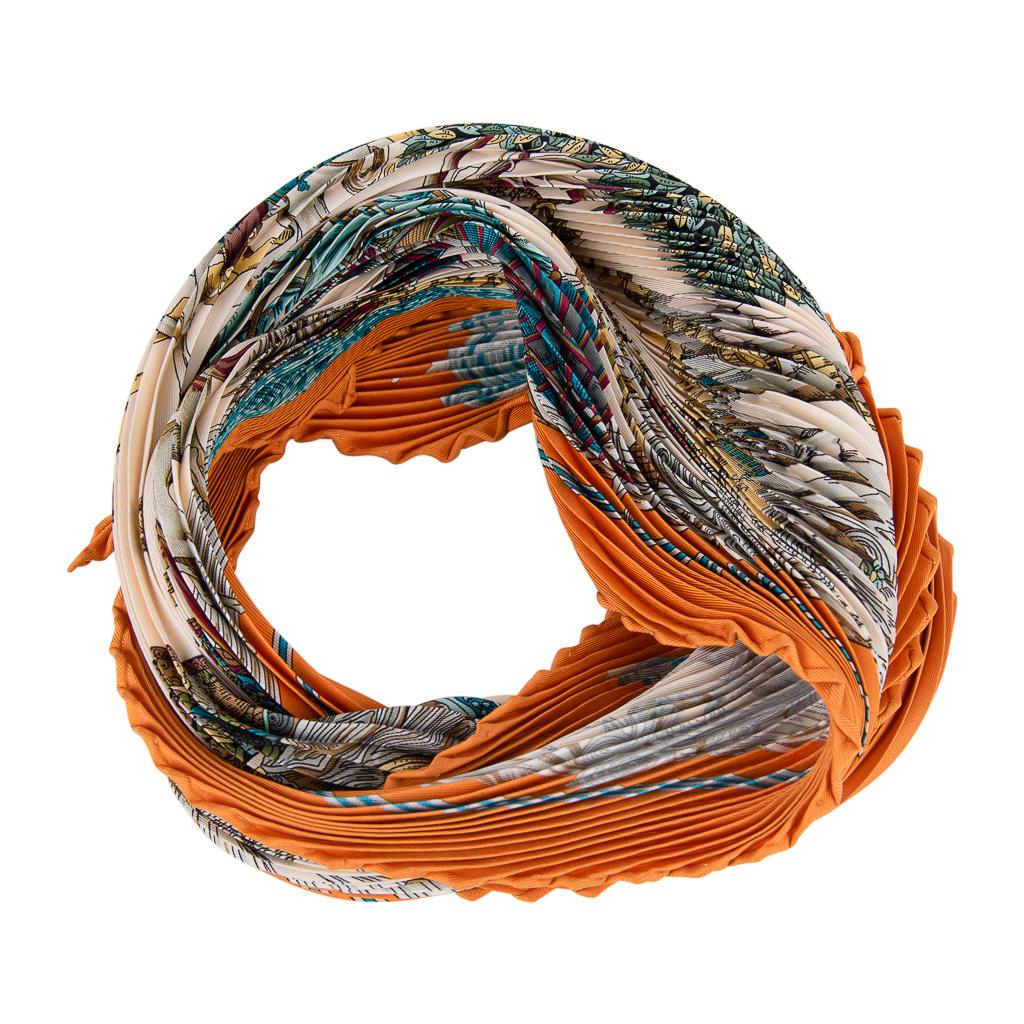Women's Hermes Plisse Au Fil de la Soie Vintage Scarf Mint w/ Box