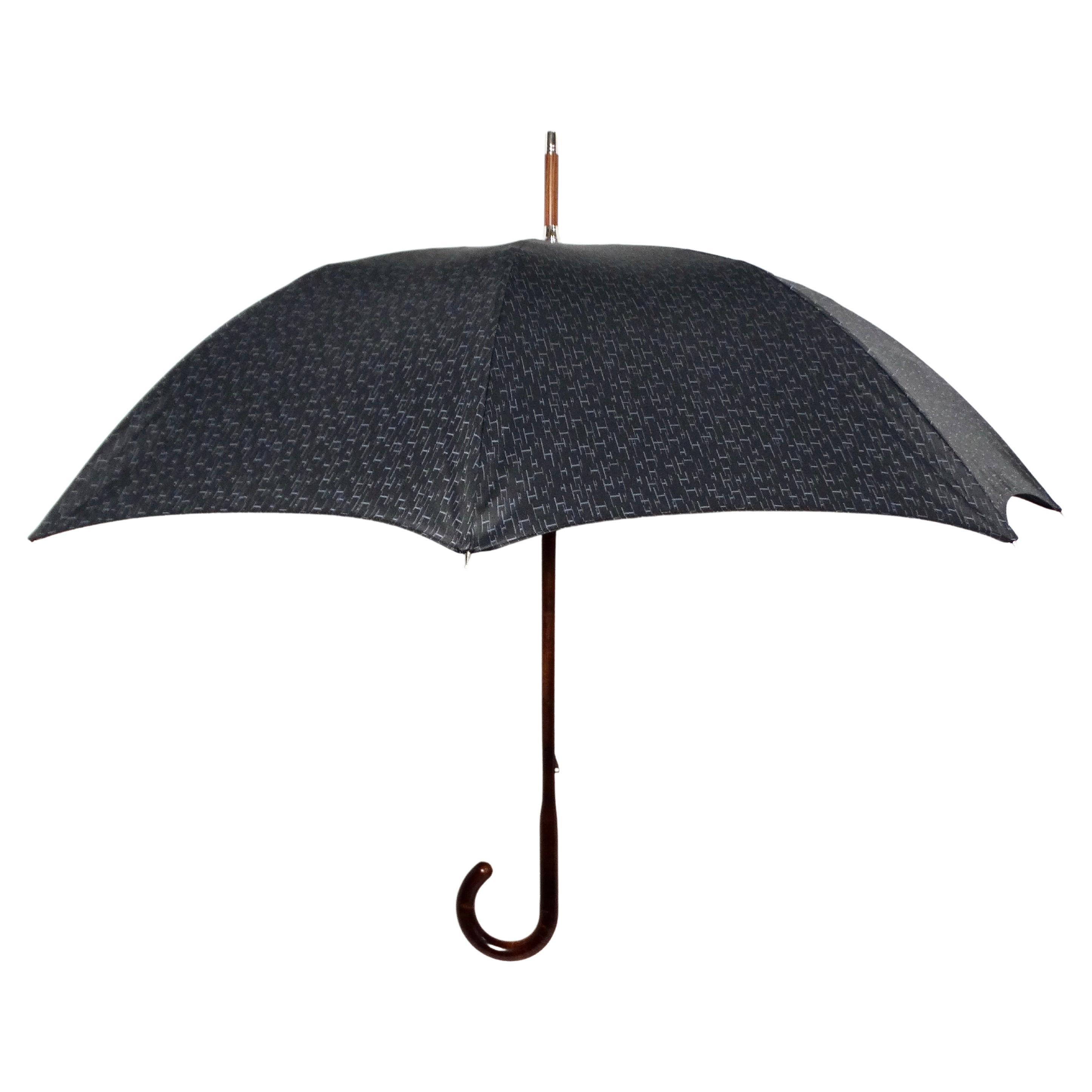 Hermes "Pluie de H" Long Folding Umbrella With Maple Wood Cane For Sale