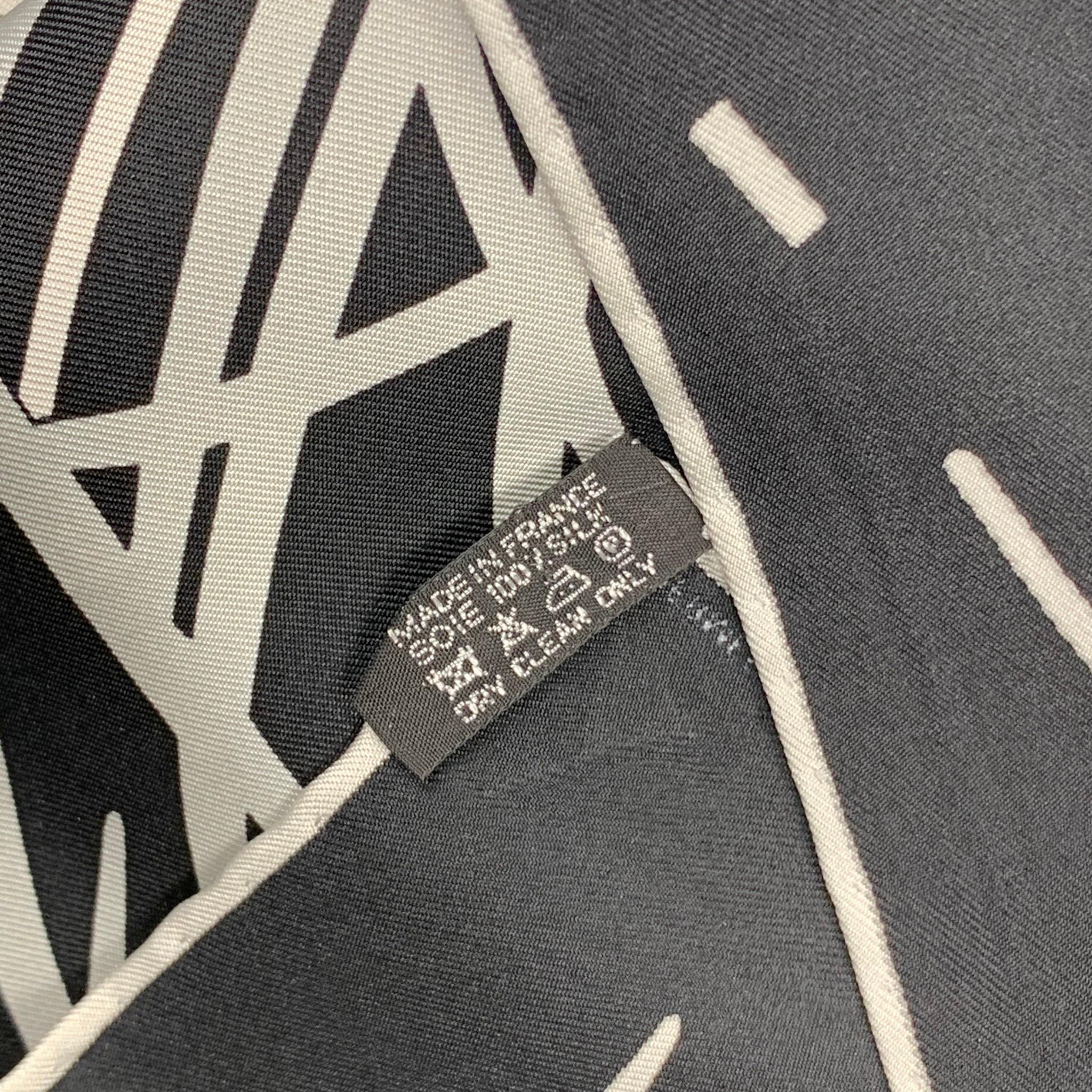 Men's HERMES Pluie D'Etincelles by Wlodzimierz Kaminski Black & White Silk Scarf