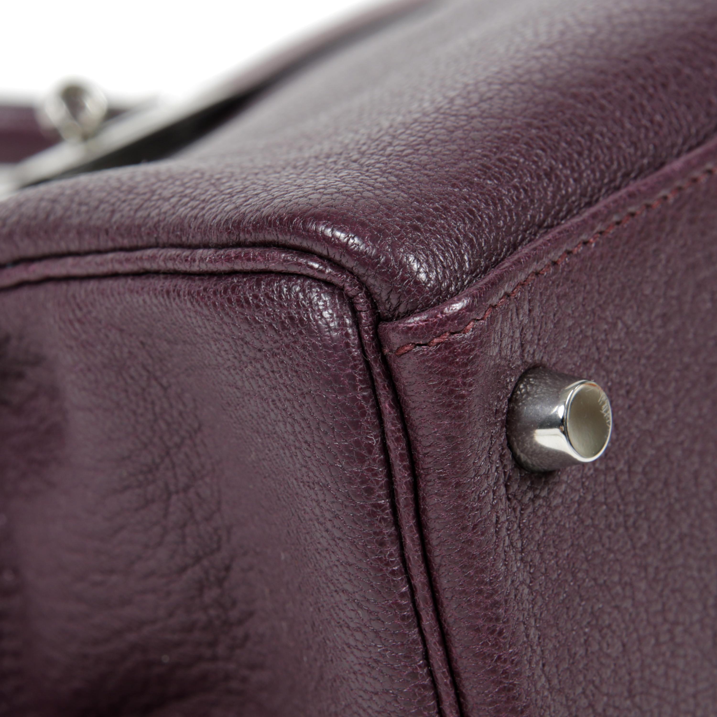 Hermès Plum Chevre Leather 32 cm Kelly Bag In Excellent Condition In Palm Beach, FL