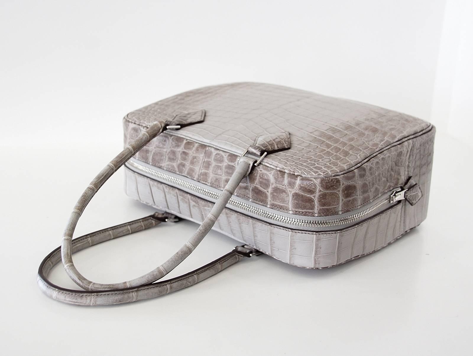 Hermes Plume 28 Bag Gris Cendre Himalaya Exquisite Gray In New Condition In Miami, FL