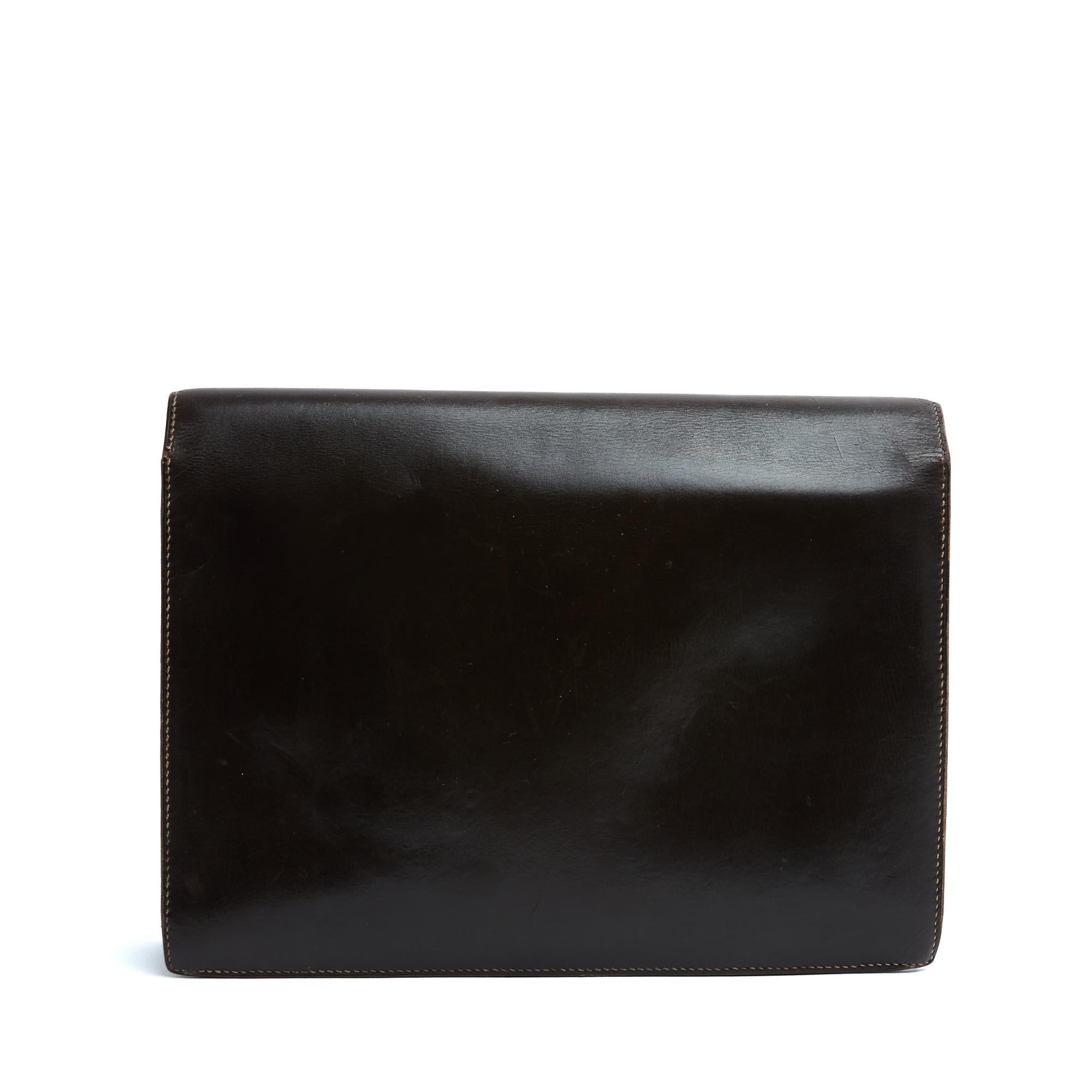 Hermès Pochette Faco 1980s Dark Brown Leather Faco Cluch Bag Hermes (Schwarz) im Angebot