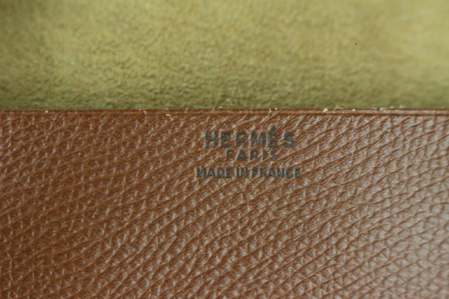 Hermès Pochette Green Fanny Pack Waist Pouch 12hz1130 Brown Leather Clutch In Good Condition For Sale In Dix hills, NY