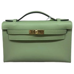 Hermès Pochette Kelly Clutch Special Order Green Criquette and Bamboo green NEW