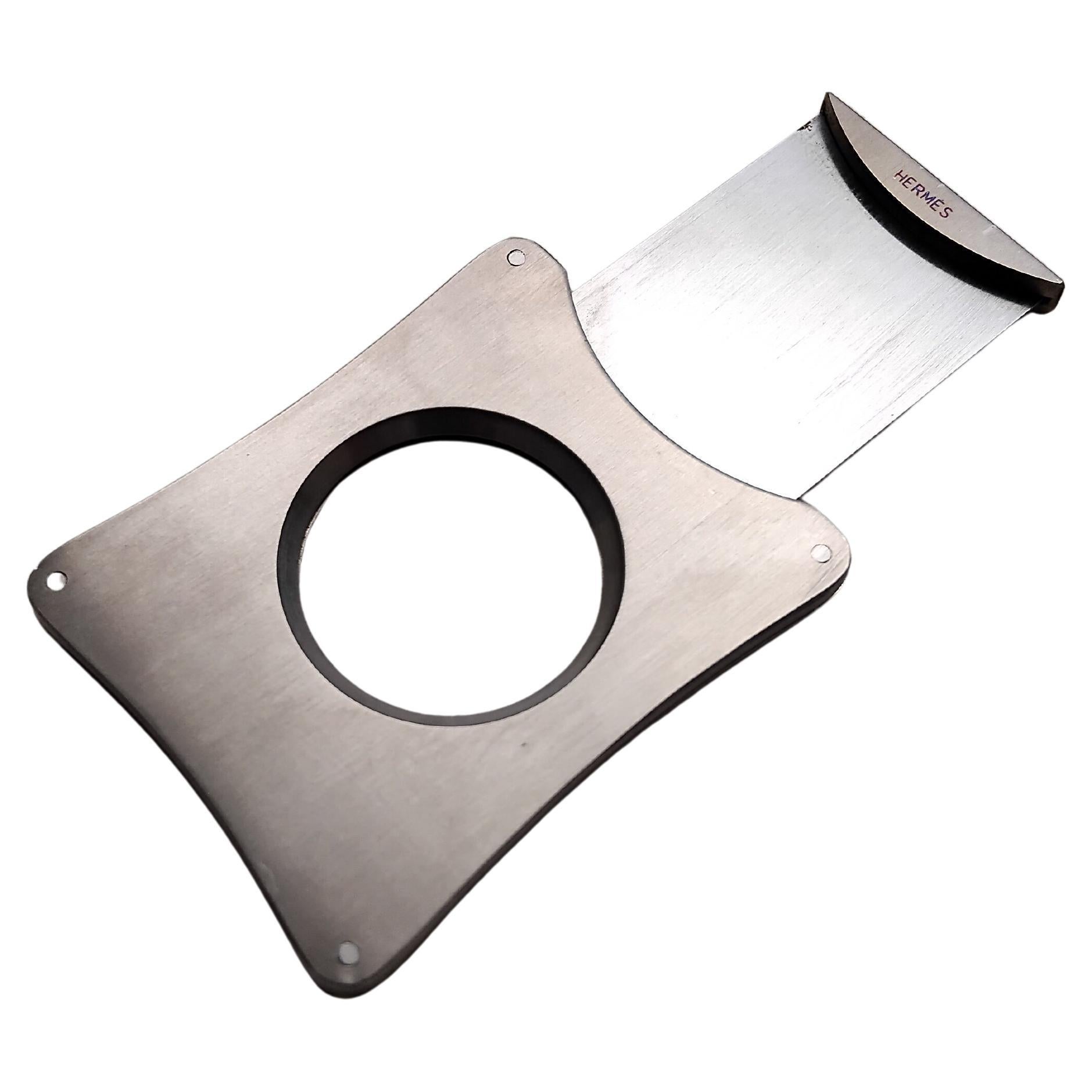 Tagliasigari tascabile Hermès con custodia in pelle in vendita 8