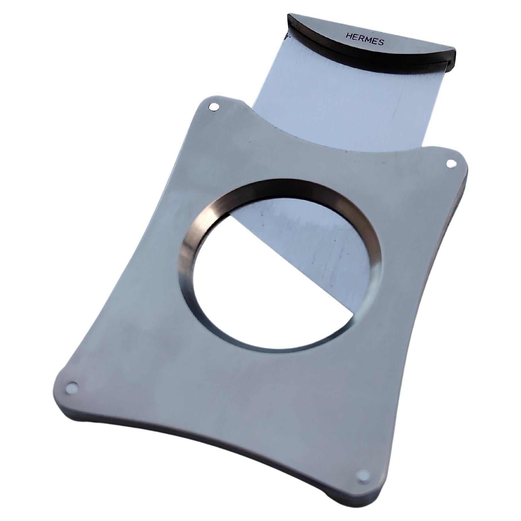 Tagliasigari tascabile Hermès con custodia in pelle in vendita 1