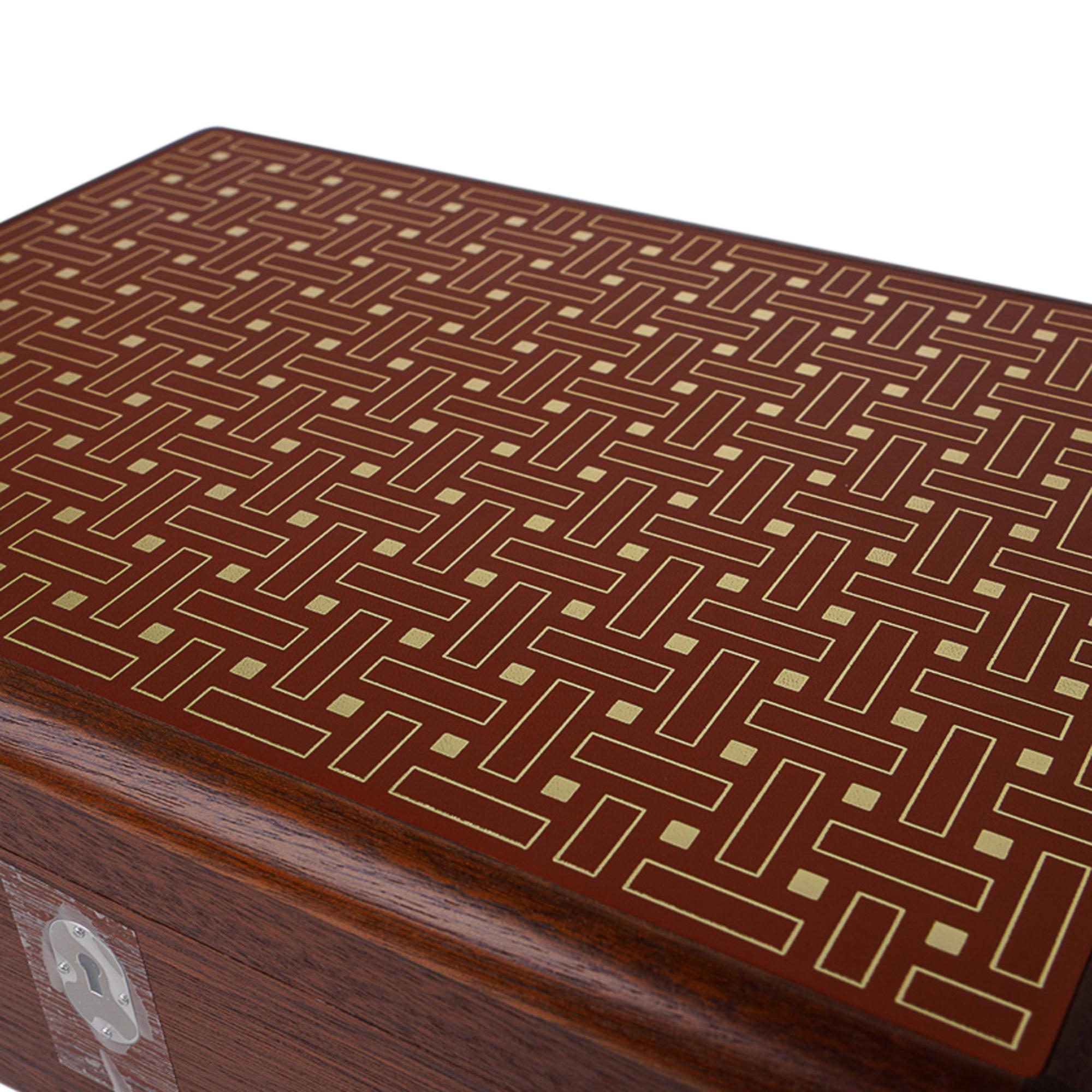 Brown Hermes Poker Box Set Mahogany Wood New w/Box