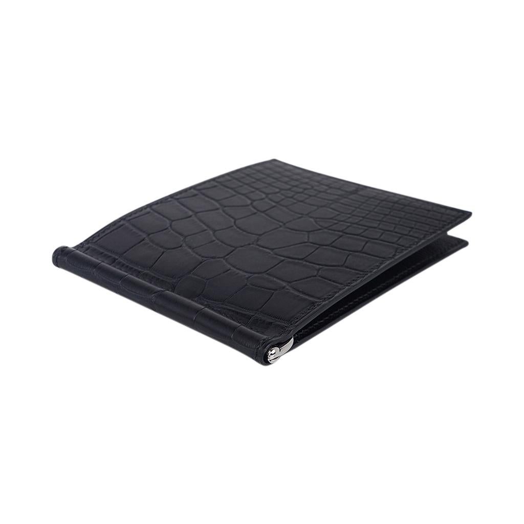 Hermes Poker Compact Wallet Black Matte Alligator New w/Box In New Condition In Miami, FL