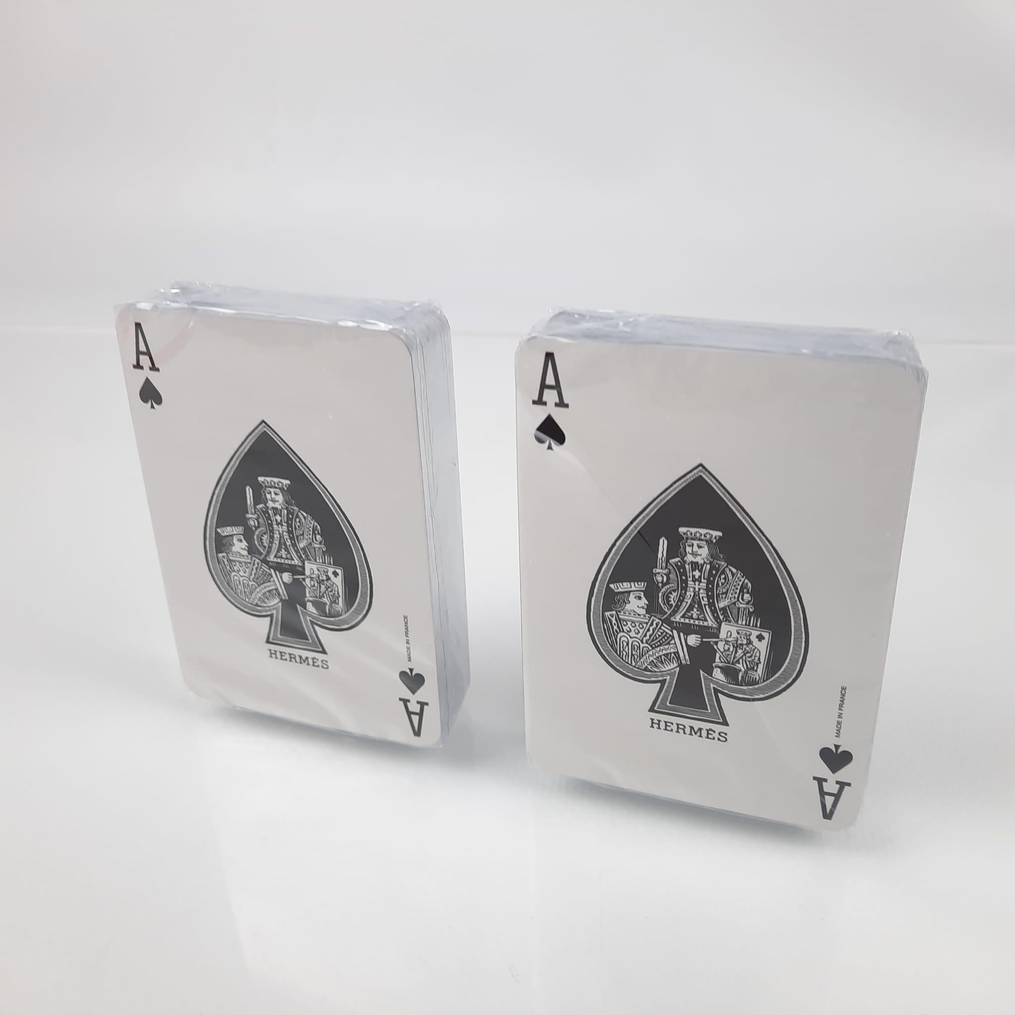 Women's or Men's Hermes Poker Games Cover News Multicolored