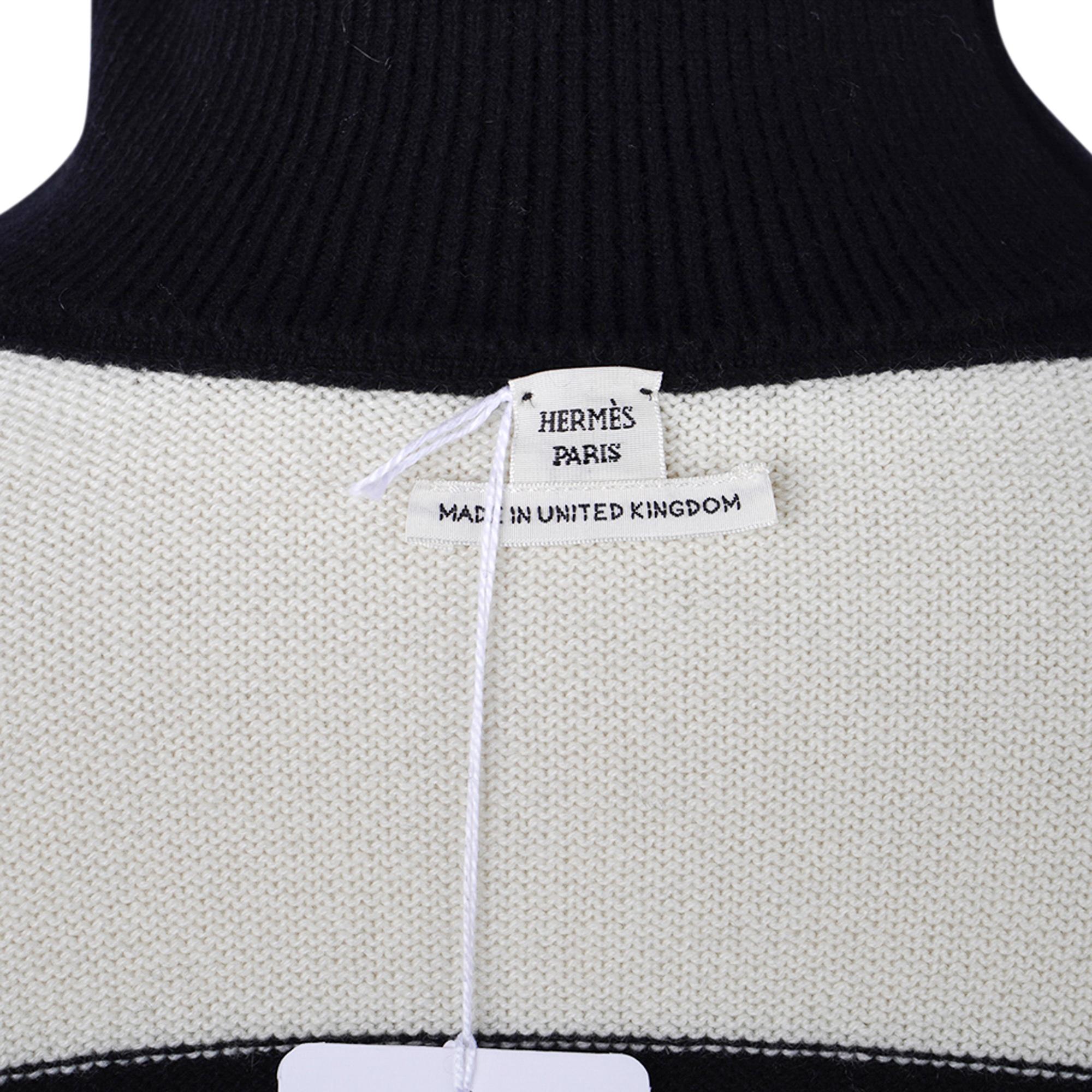 Hermes Poncho Brides de Gala Sweater White / Black Cashmere For Sale 5