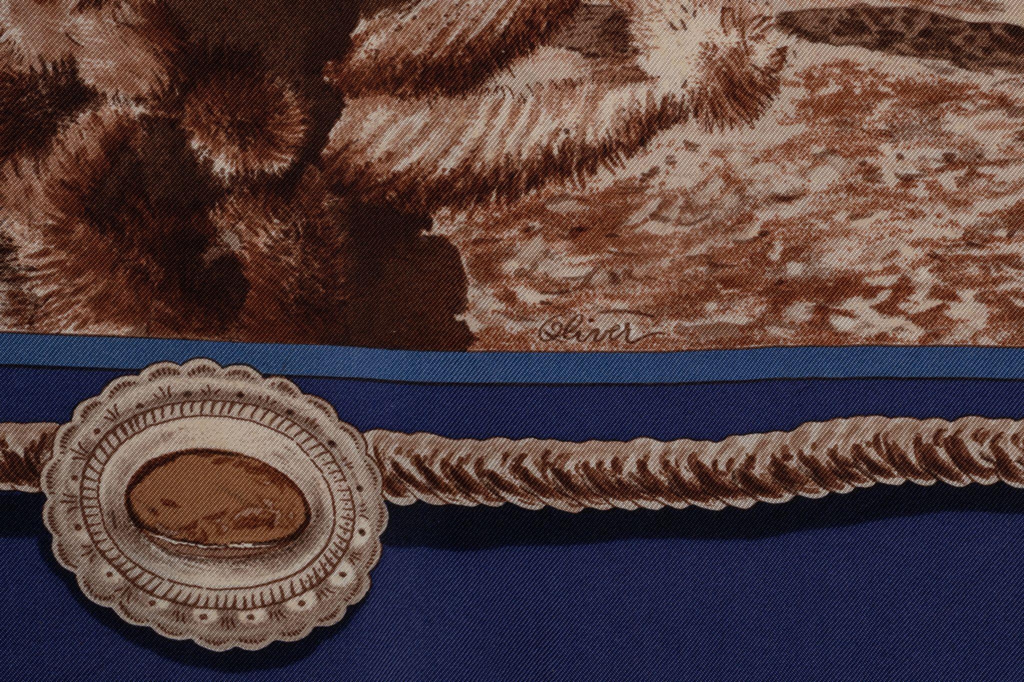 Gris Écharpe en soie bleue 