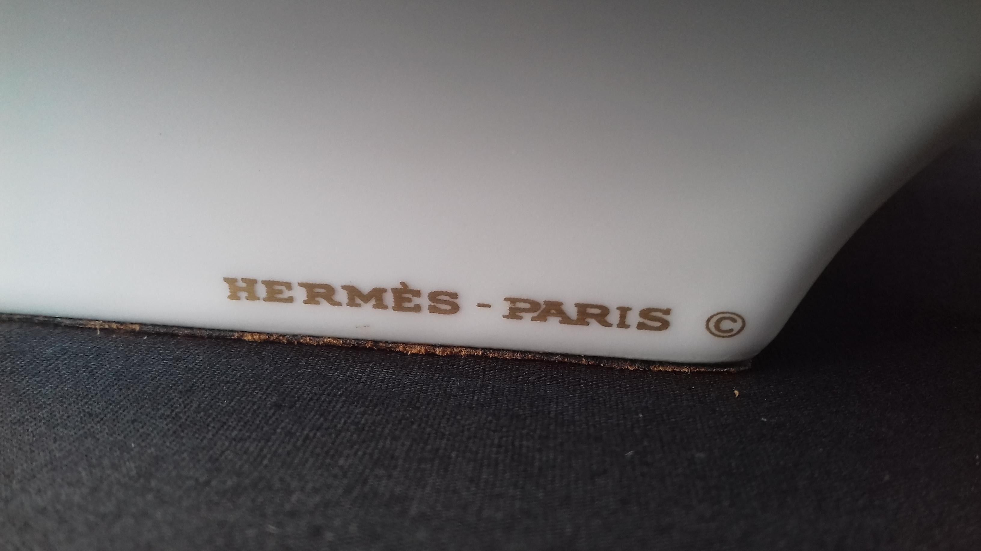Hermès Porcelain Ashtray Change Tray Dogs 5