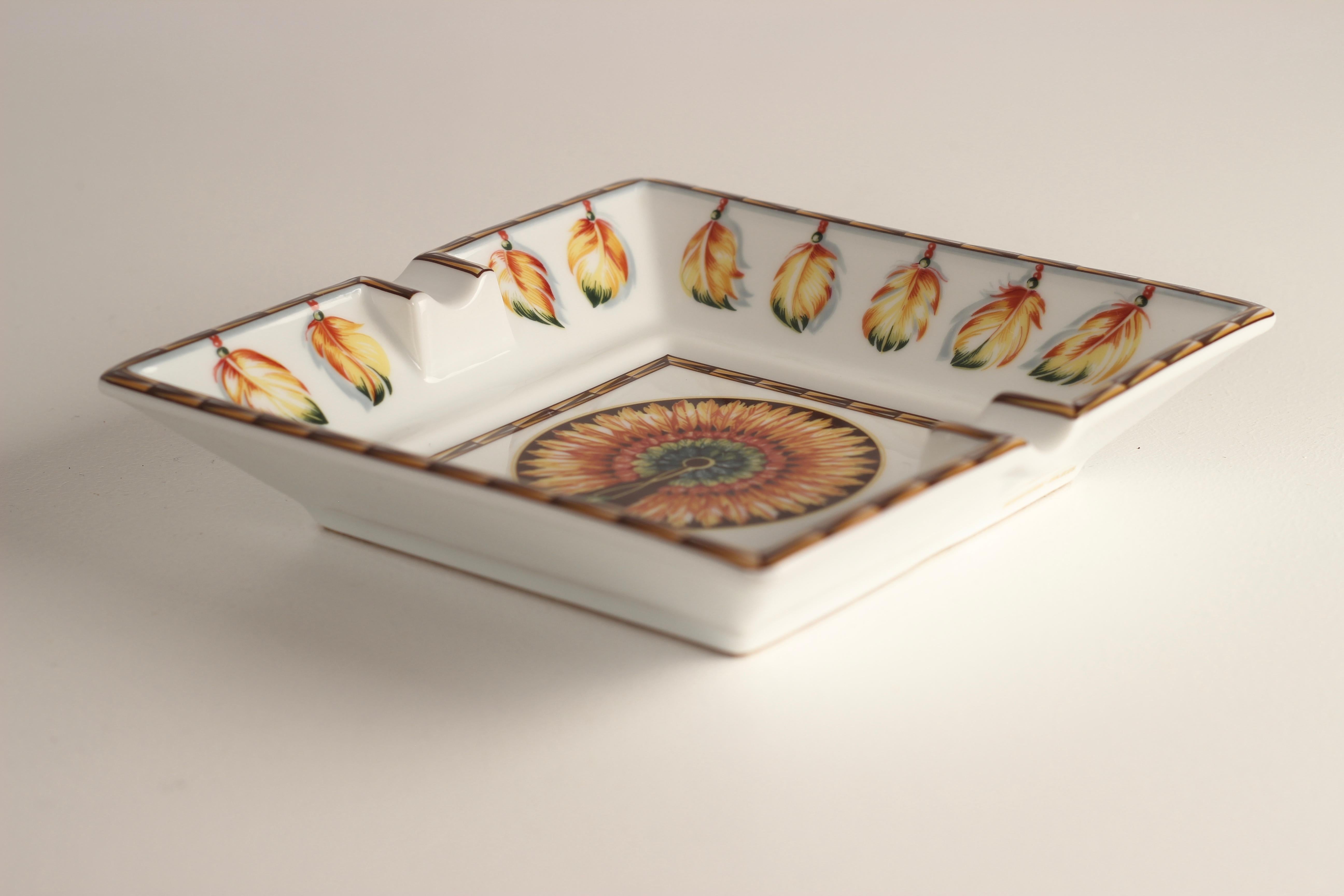 Hermès Porcelain Ashtray or Tray Vide-Poche Catchall Made in France 2