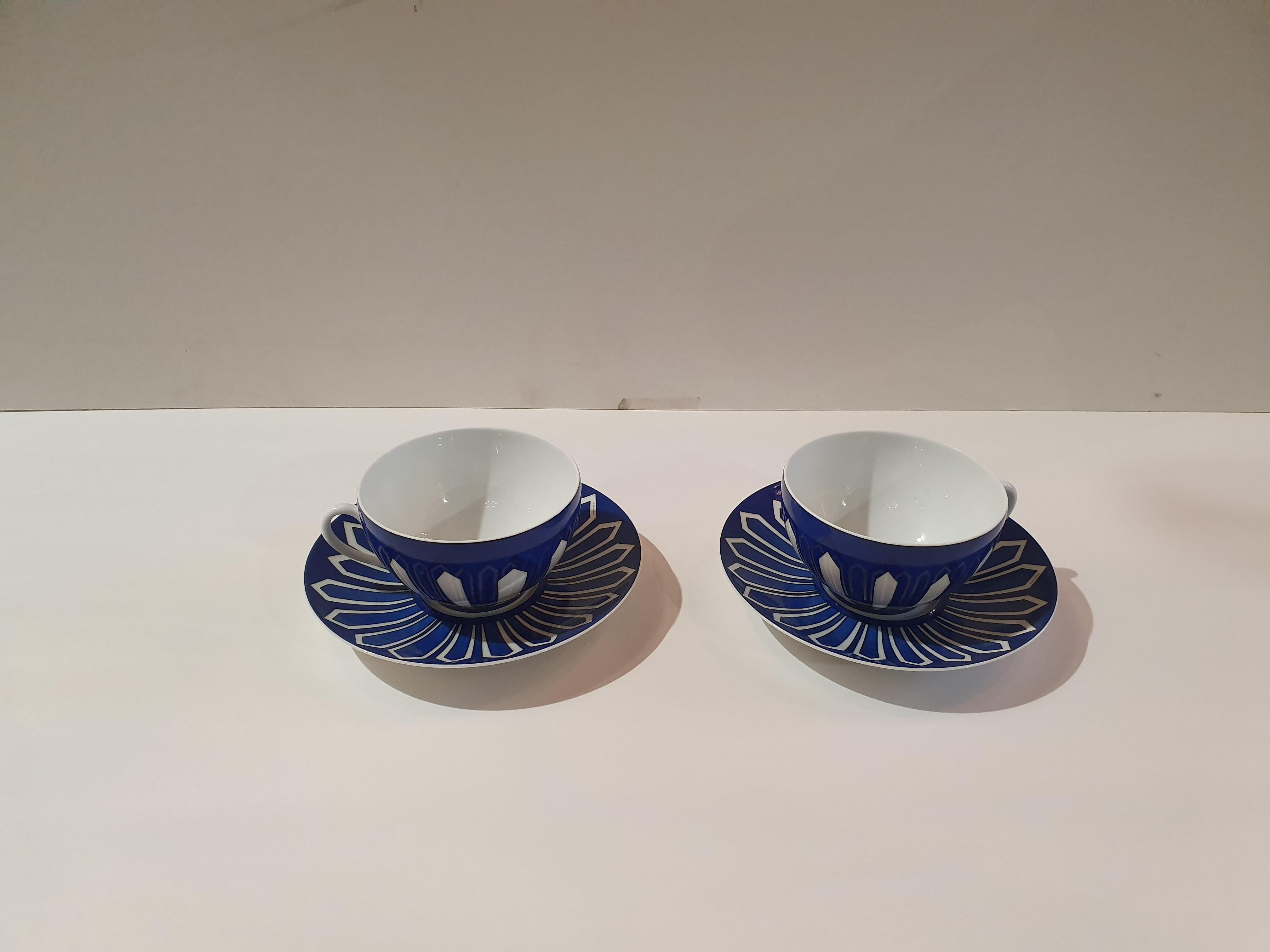 A pair of breakfast cups and saucers. Hermès 