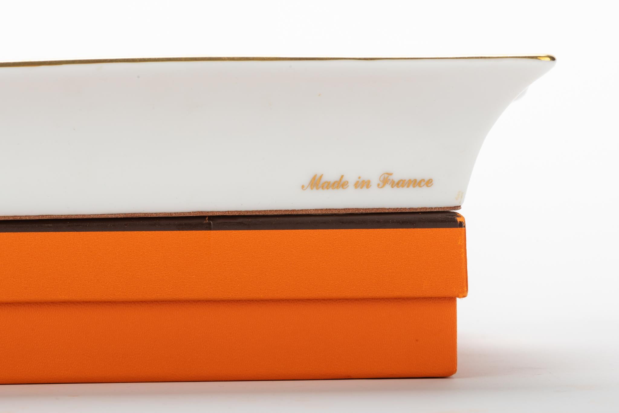 Hermès Porcelain Brown Mushrooms Ashtray In Excellent Condition In West Hollywood, CA
