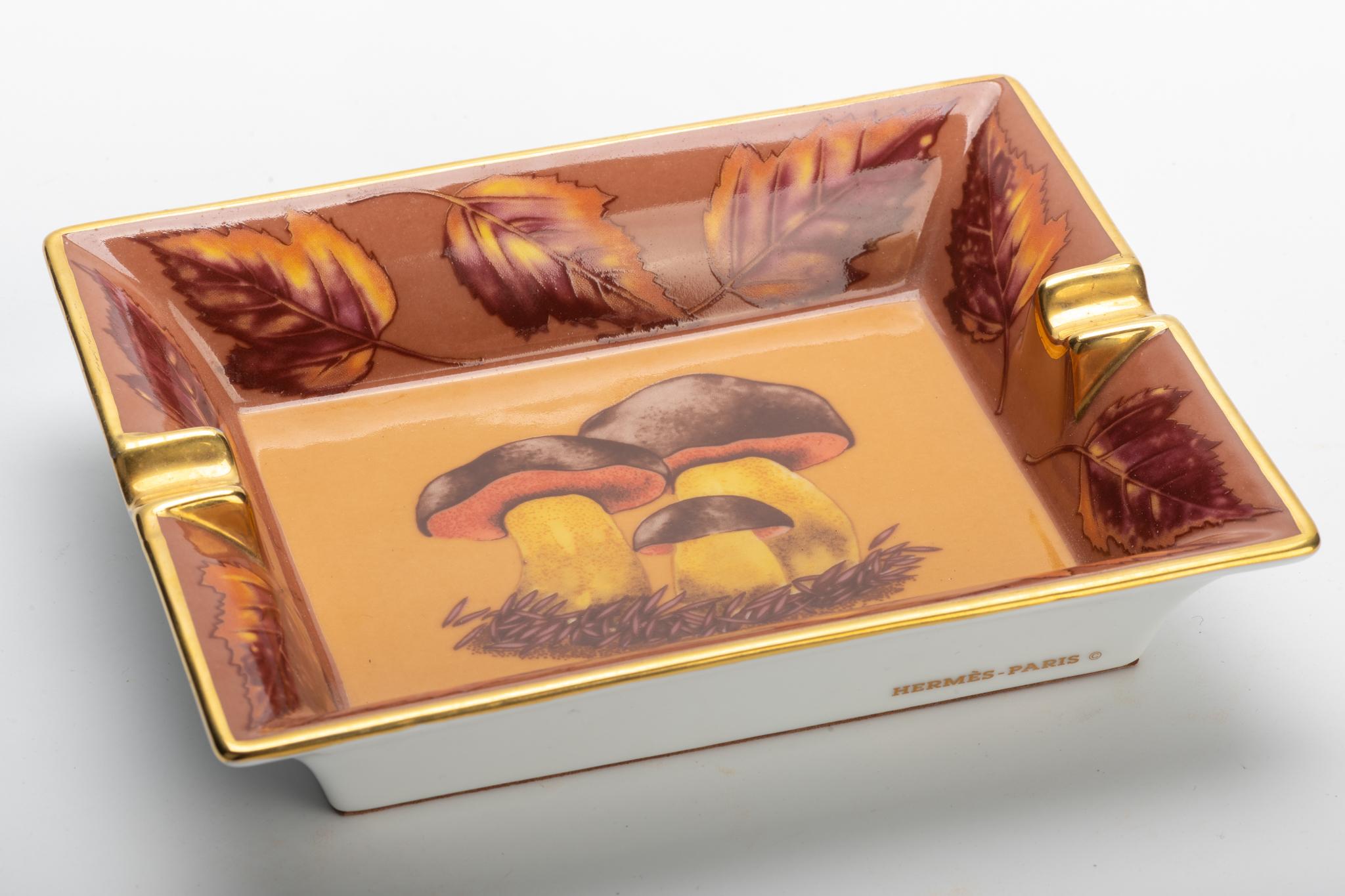 Hermès Porcelain Brown Mushrooms Ashtray 1