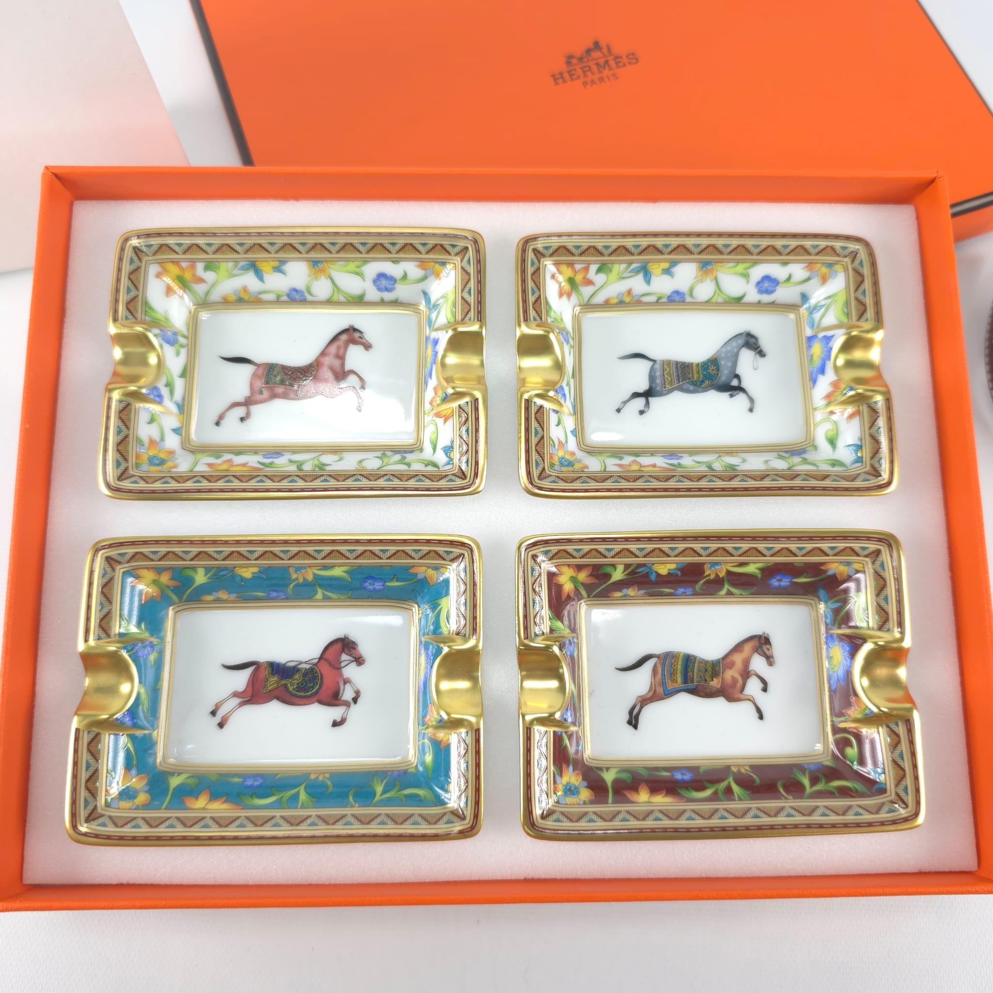 Hermès  Porcelain Cheval d’Orient set of 4 mini ashtrays 2