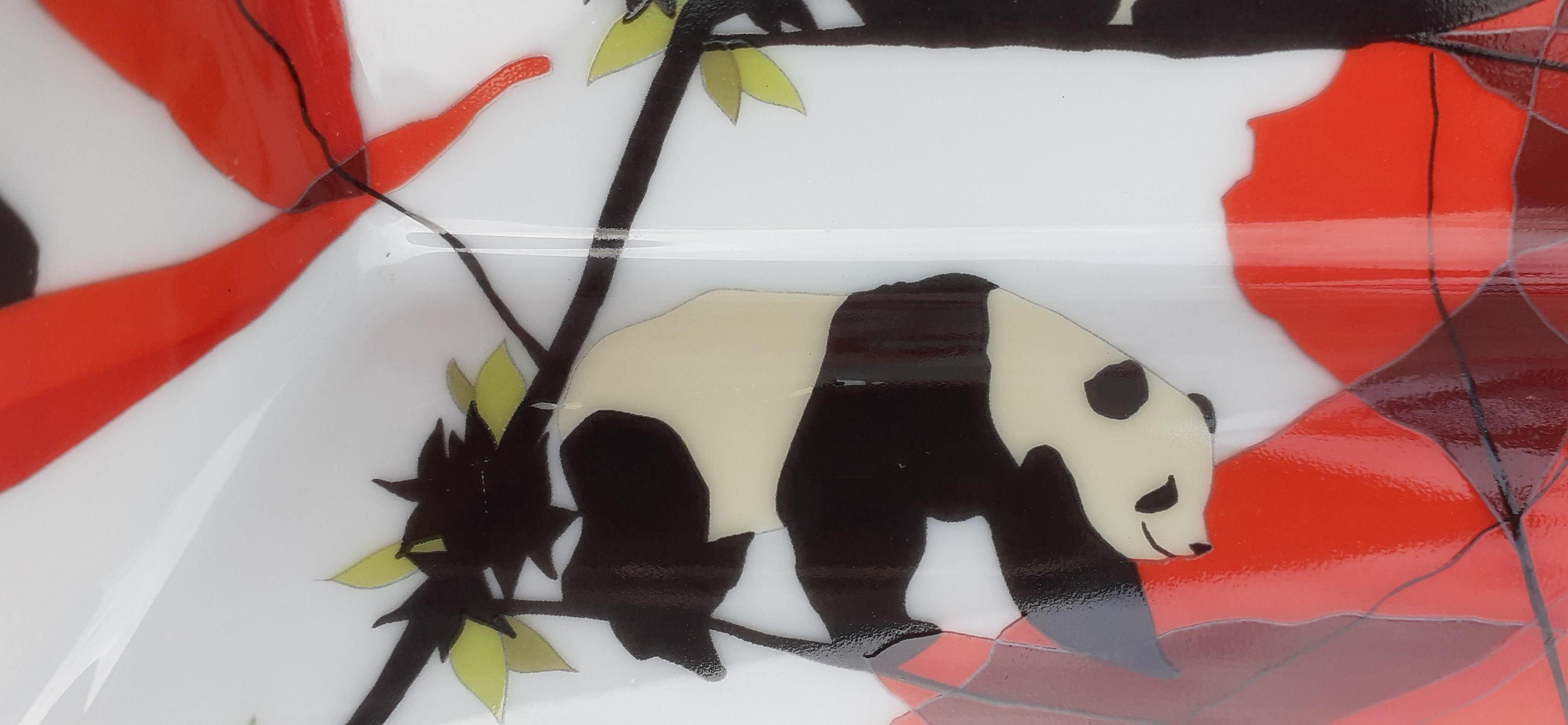 Hermès Cendrier en porcelaine pour cigares Plateau de change Panda Bear Rare  en vente 9