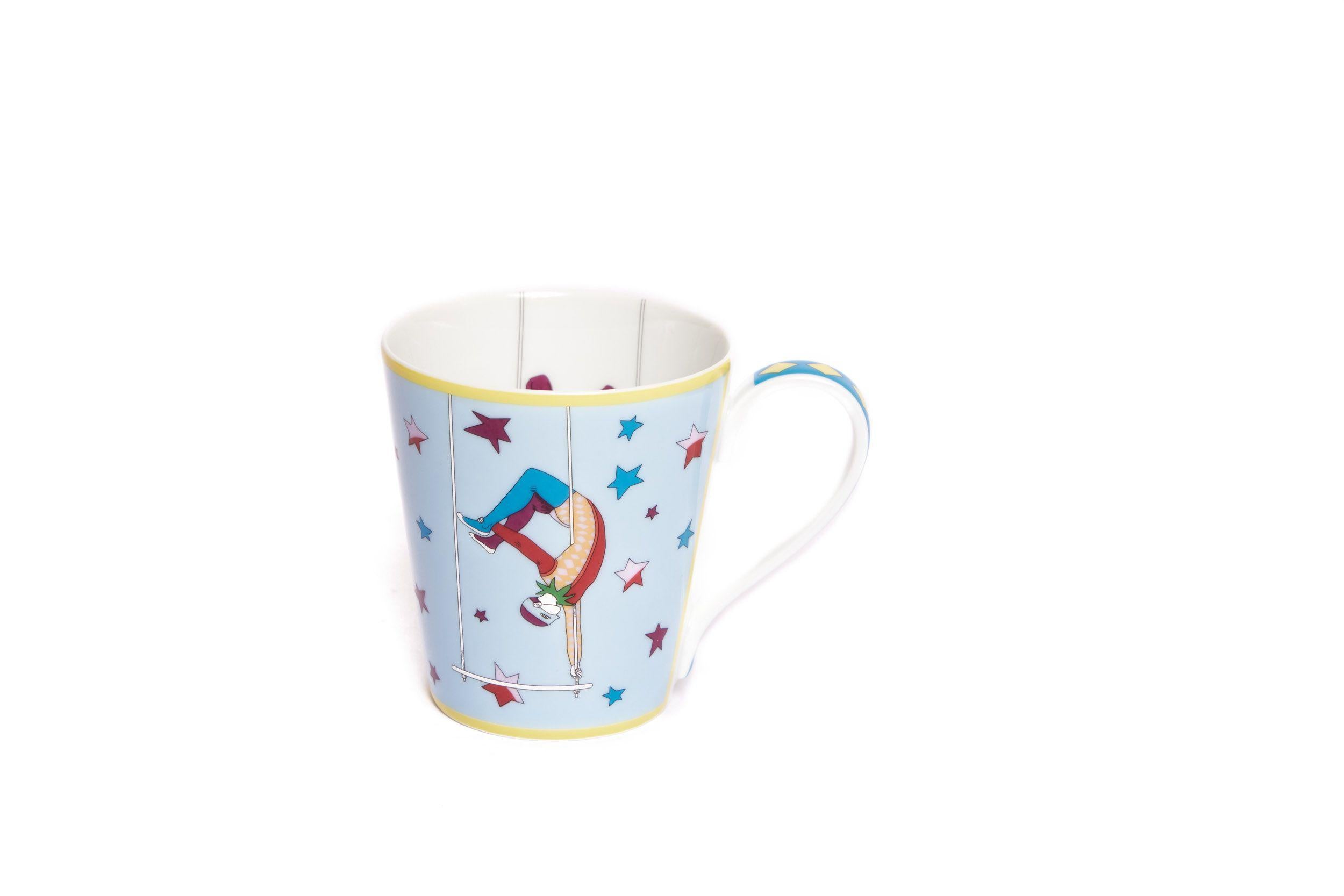 Hermes Circus celeste porcelain cup with multicolor stars, new in unused condition. Comes with original box.