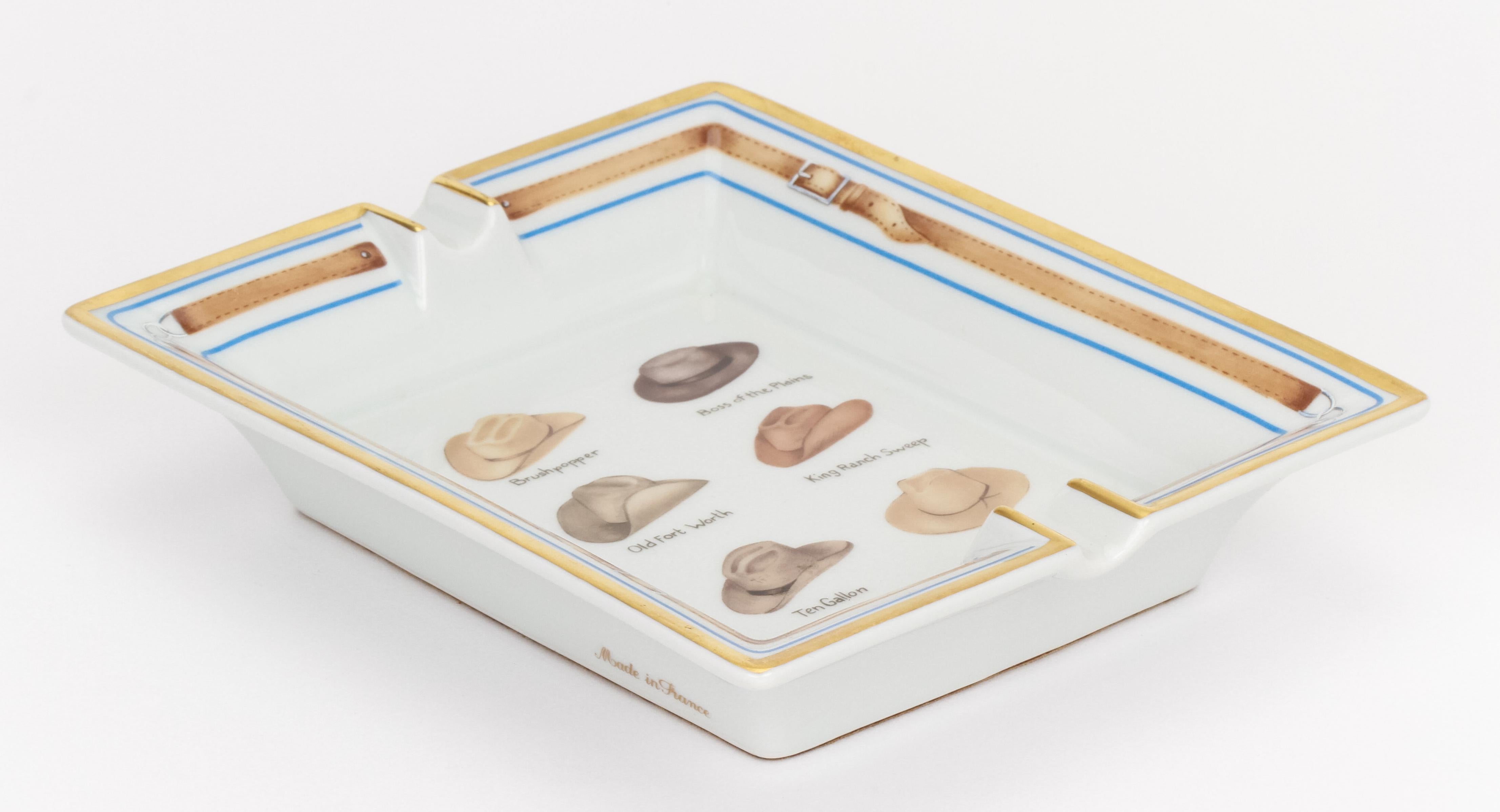 Hermès Porcelain Cowboy Hats Ashtray In Excellent Condition In West Hollywood, CA