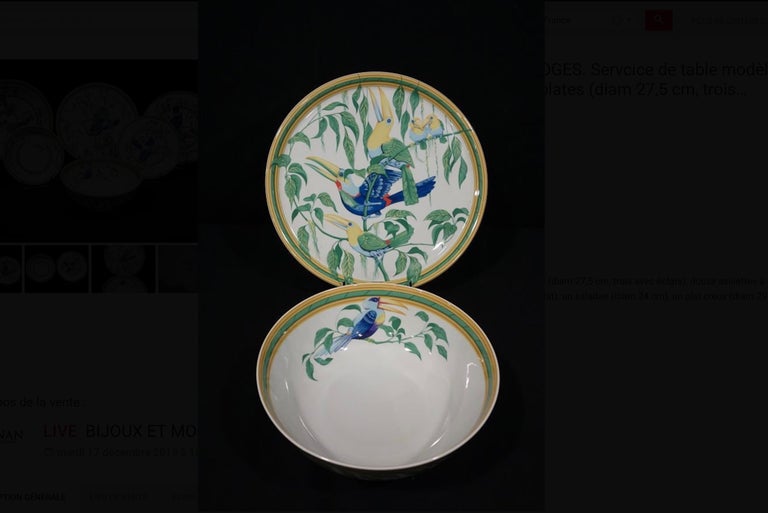 Hermès, Porcelain Dinnerware "TOUCANS" Service 50 pieces For Sale at