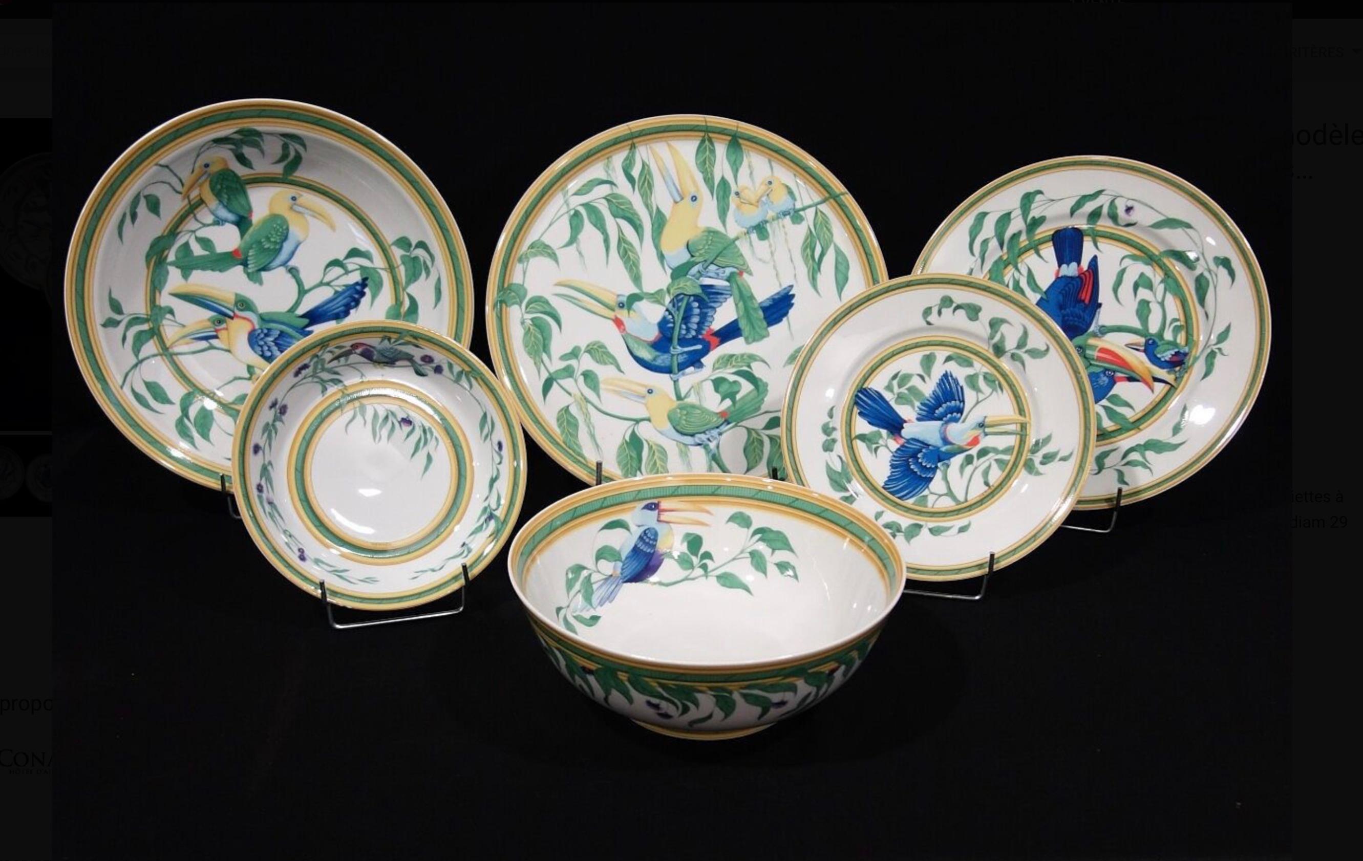 Modern Hermes, Porcelain Dinnerware 