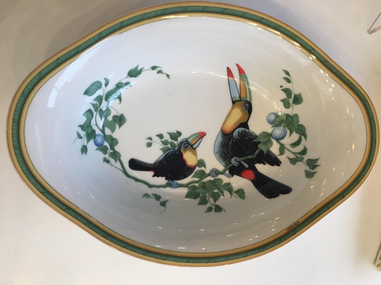 Hermes, Porcelain Dinnerware "TOUCANS" Service at 1stDibs