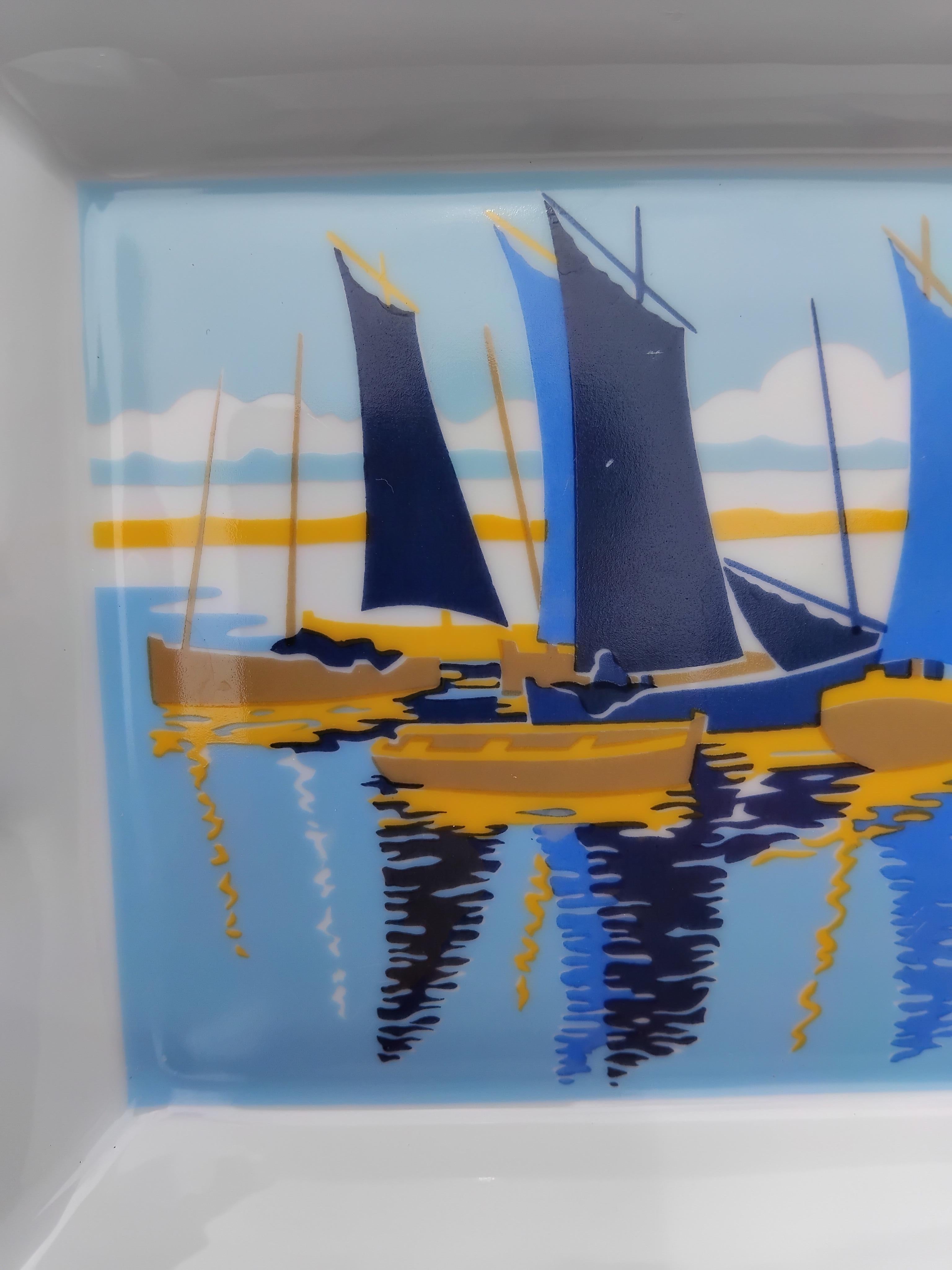 Hermès Porzellan Gold Zigarren Aschenbecher ändern Tablett kleine Boote Segelschiffe im Angebot 3