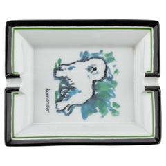 Hermès Porzellan Komodor Hund Aschenbecher