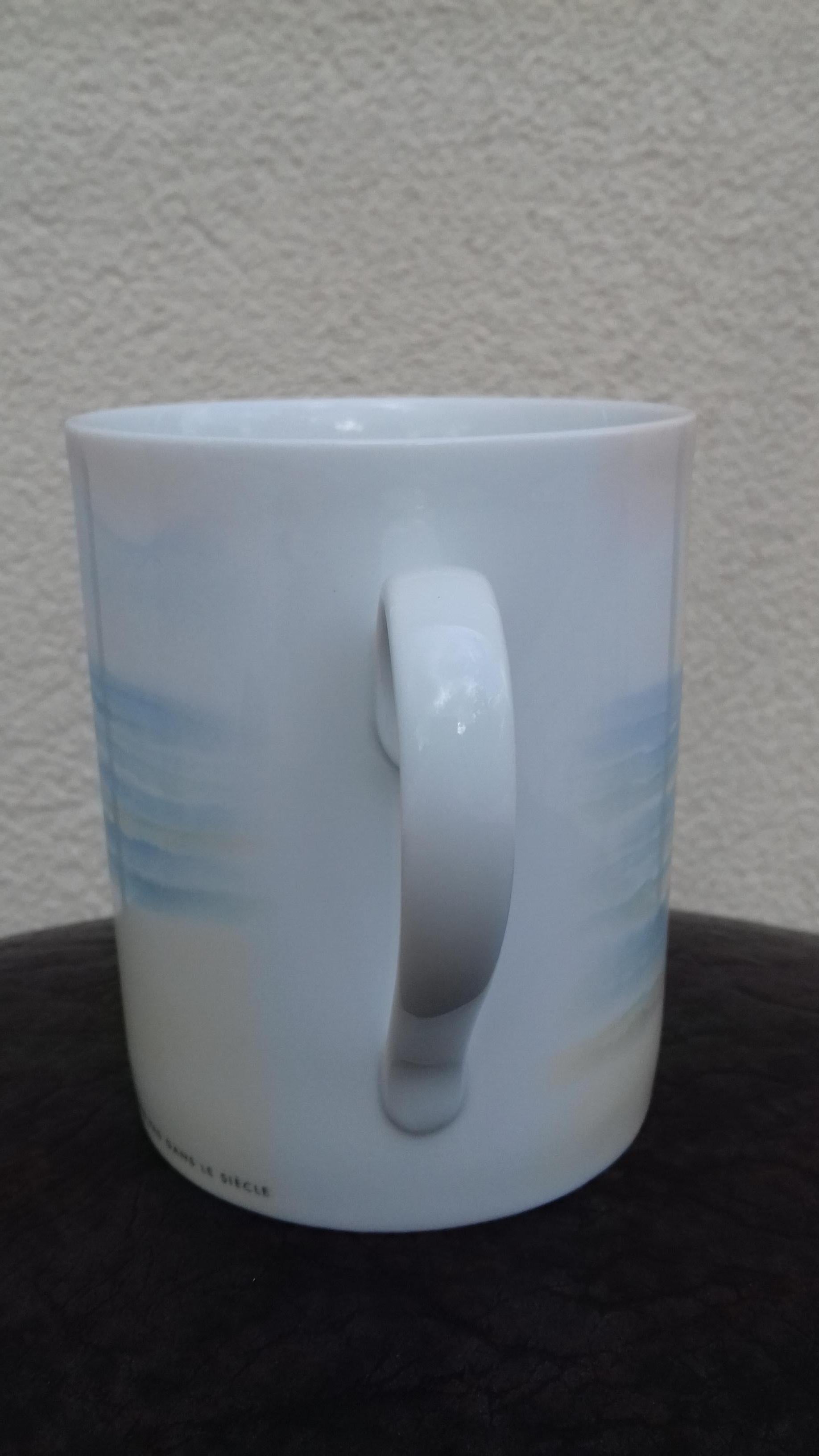 Gray Hermès Porcelain Mug Cup Petit Nicolas First Step in Century Sempé Collector